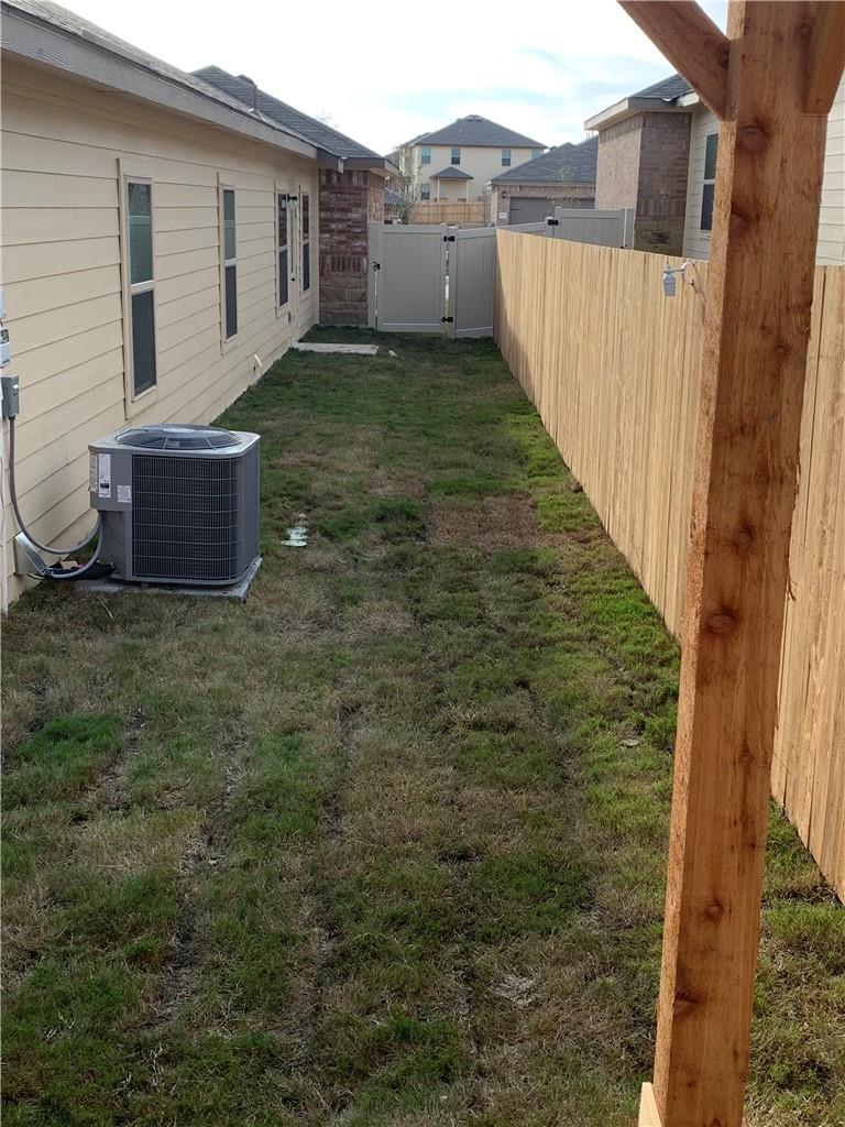 379 JOANNE Loop # B, Buda, TX 78610