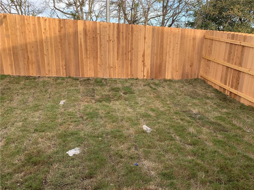 379 JOANNE Loop # B, Buda, TX 78610