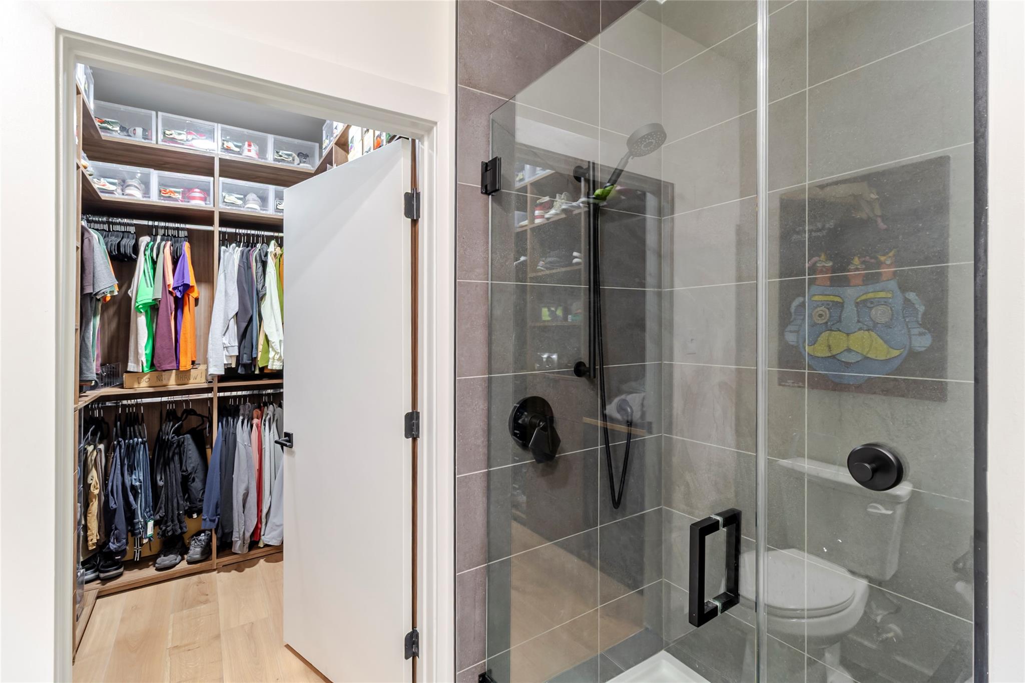 2209 S 1st St # 220, Austin, TX 78704