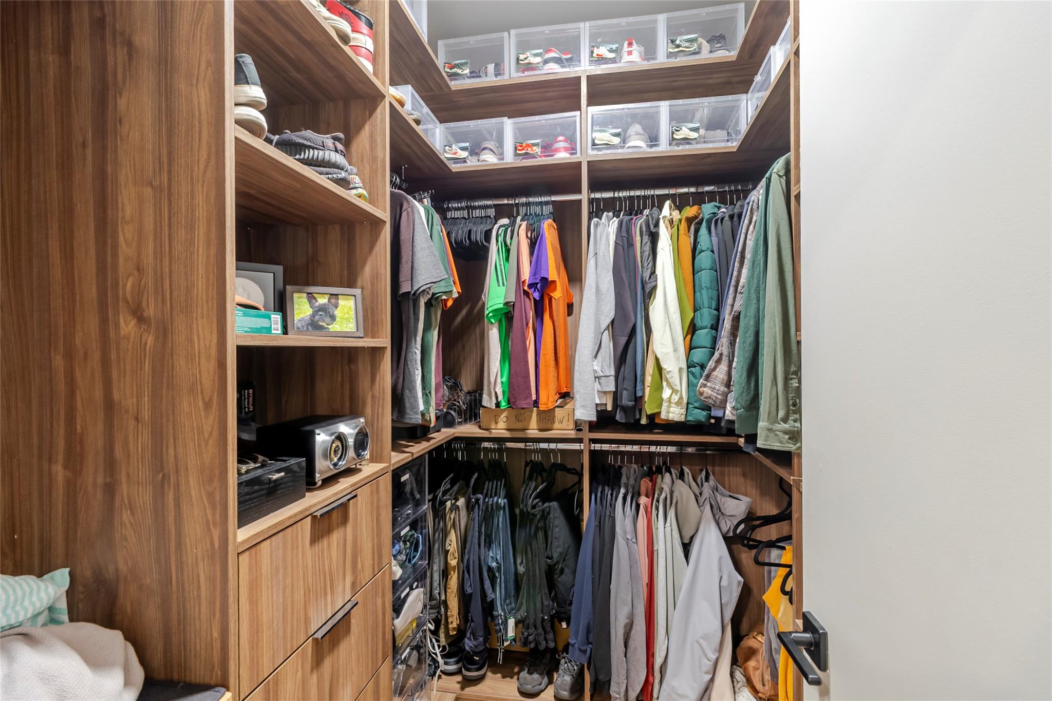 2209 S 1st St # 220, Austin, TX 78704