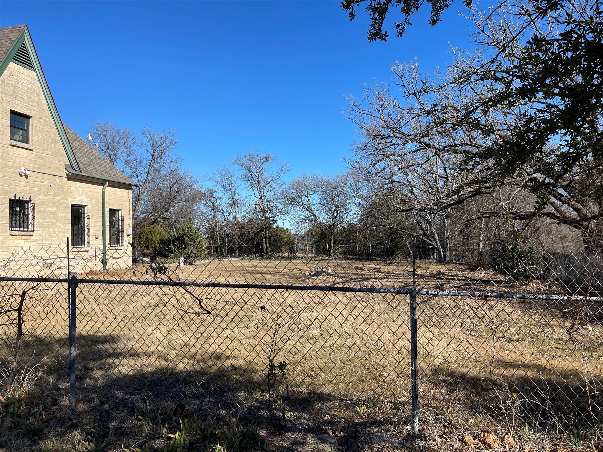 111 W Fowler Ave W, Killeen, TX 76541