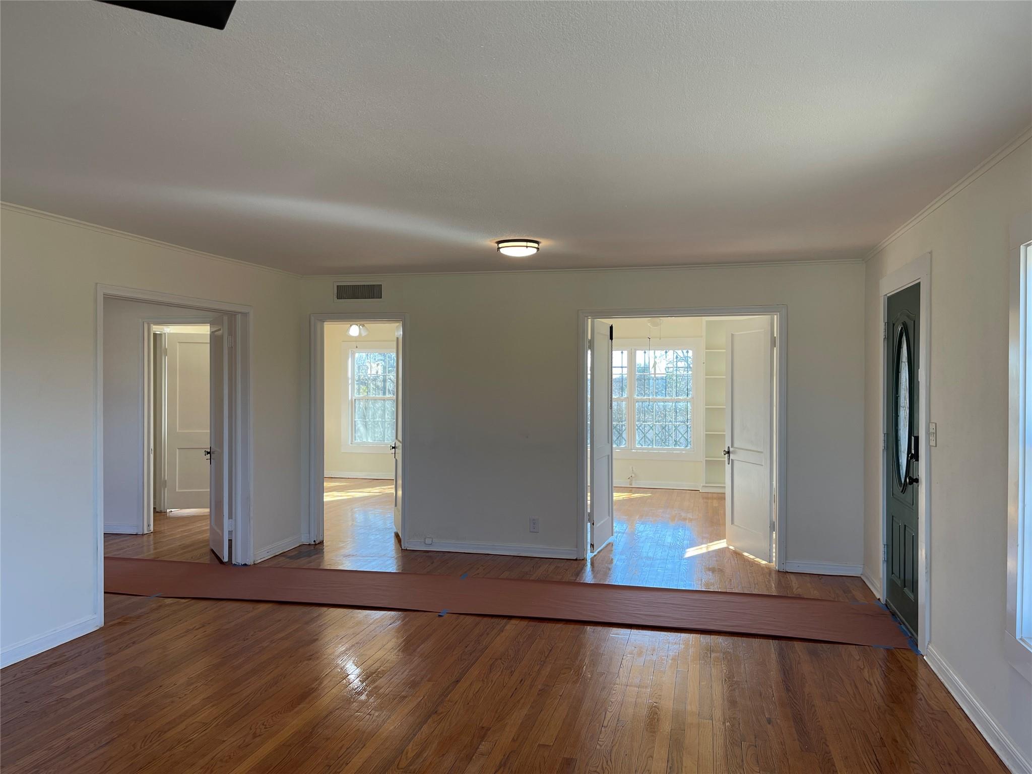 111 W Fowler Ave W, Killeen, TX 76541