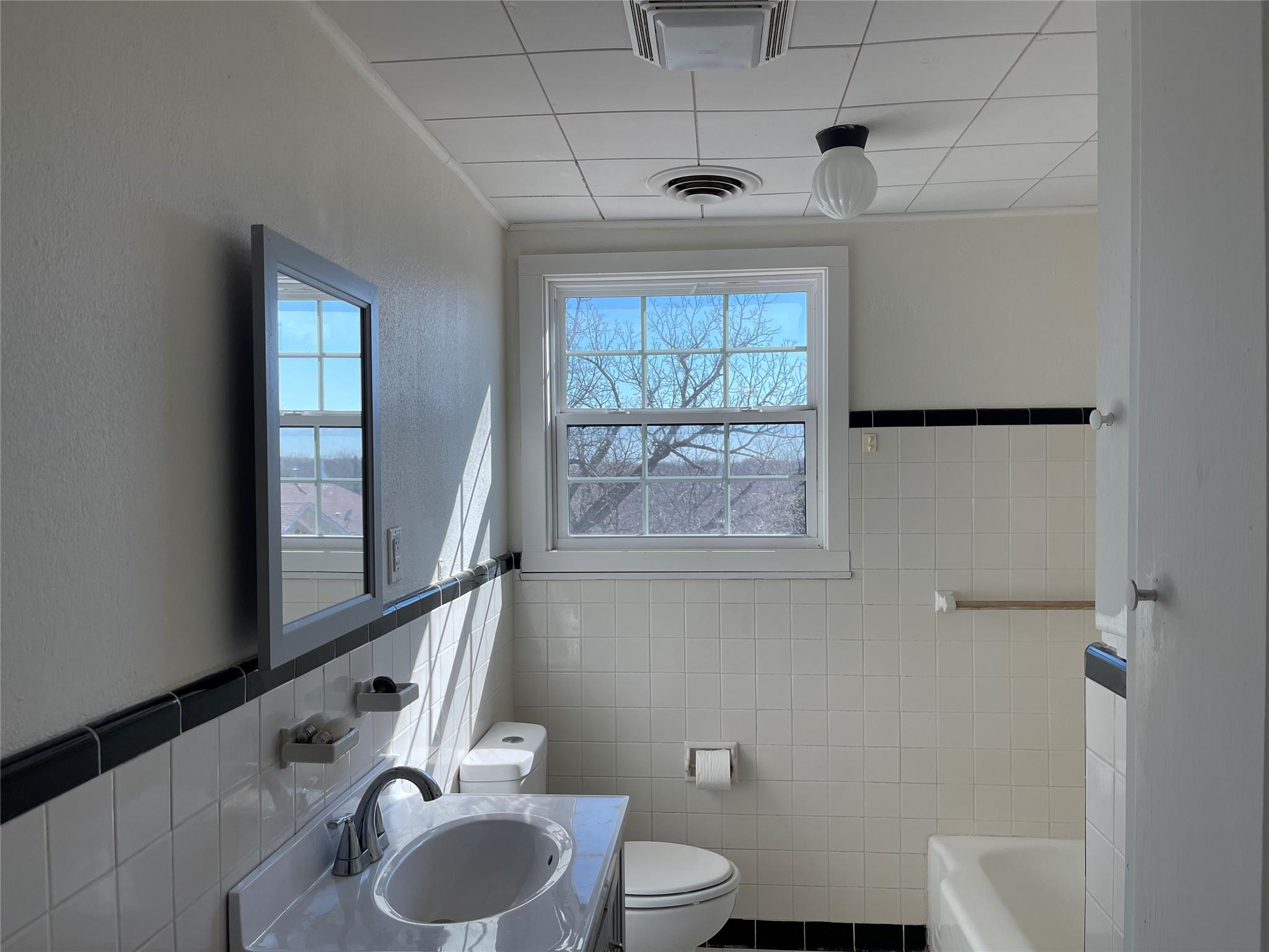 111 W Fowler Ave W, Killeen, TX 76541