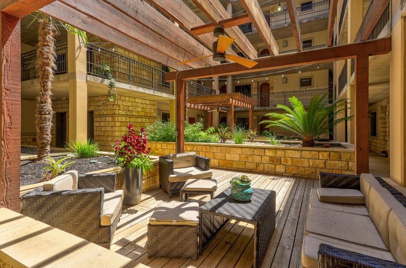 1812 West Avenue Ave # 303, Austin, TX 78701