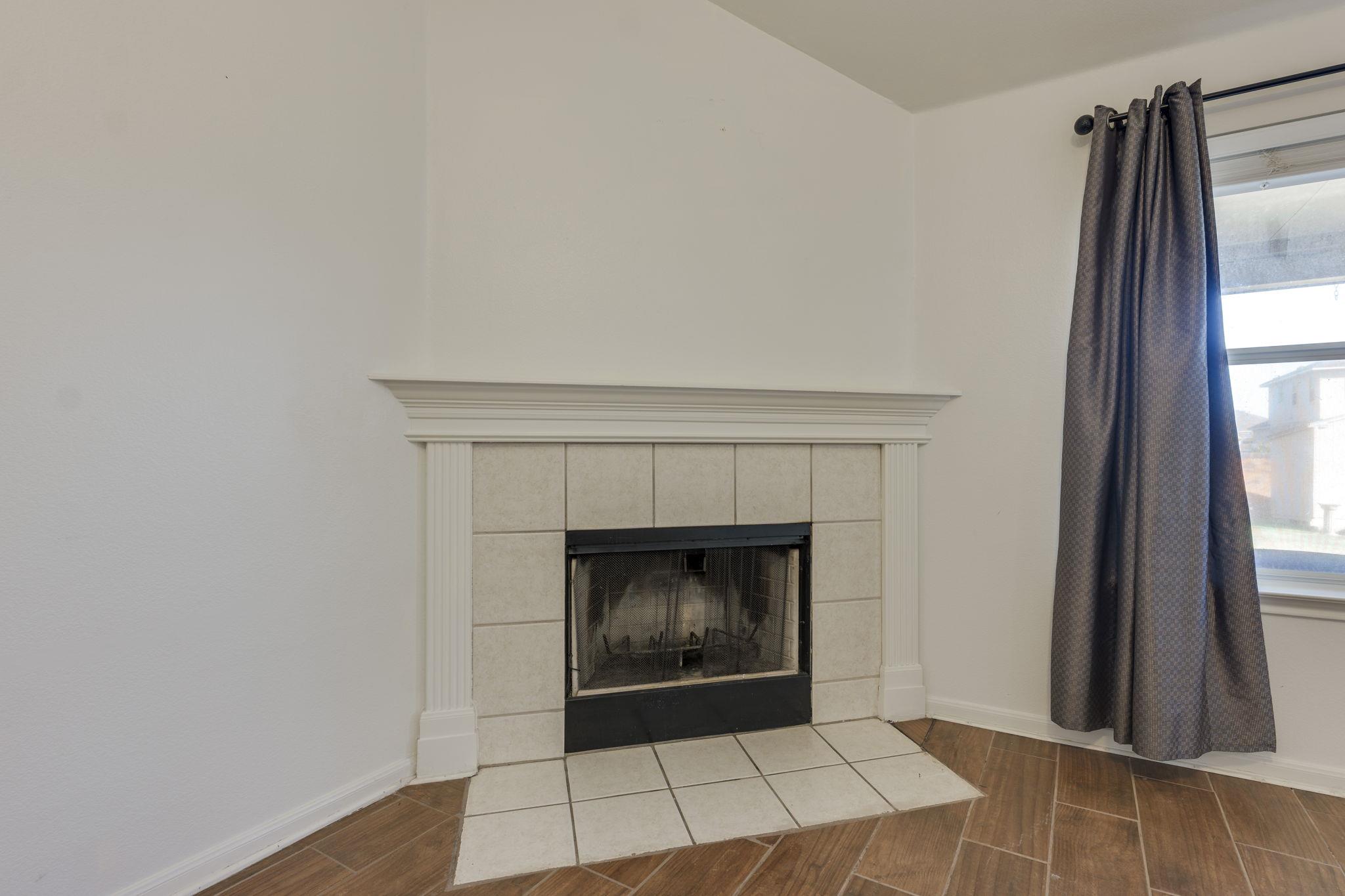 6007 Lone Star Ct, Hutto, TX 78634