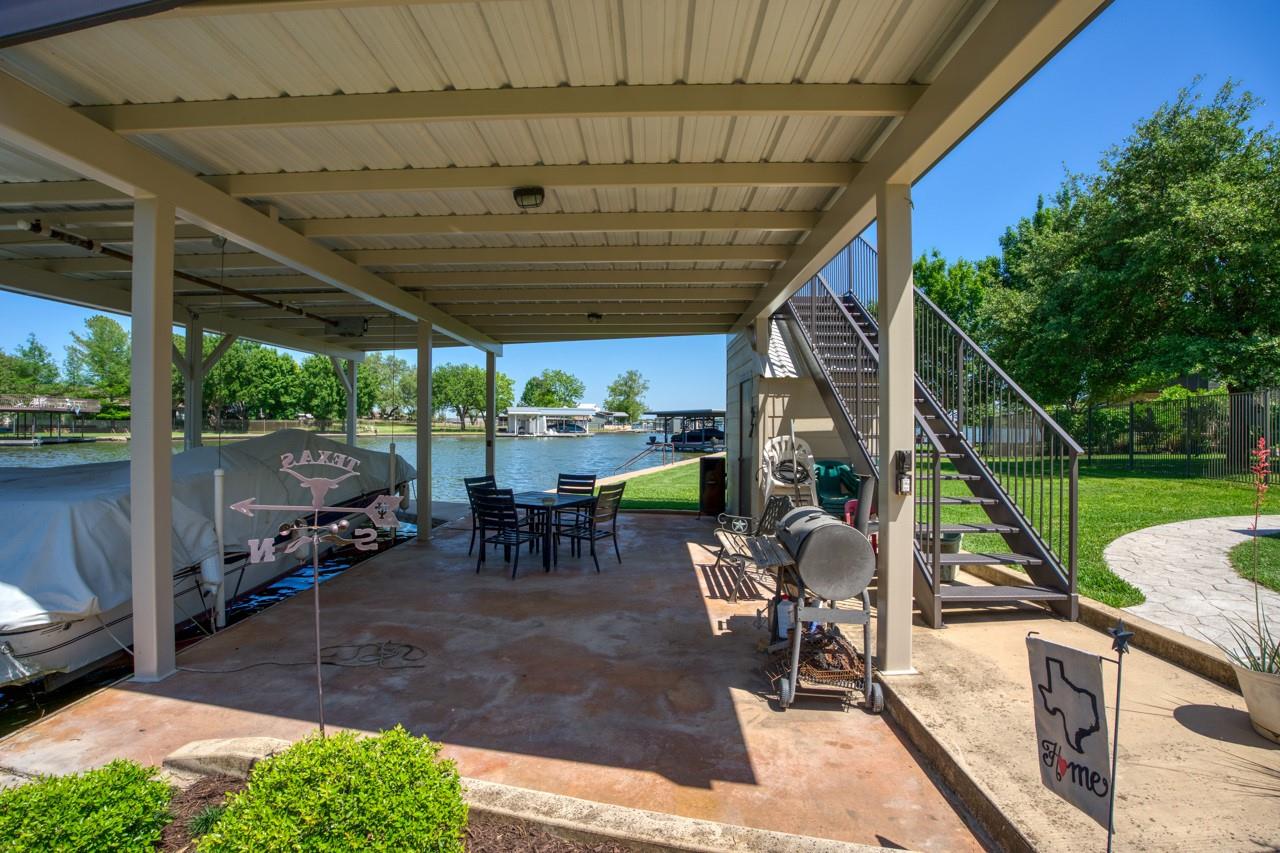 213 Lakeview, Sunrise Beach, TX 78643