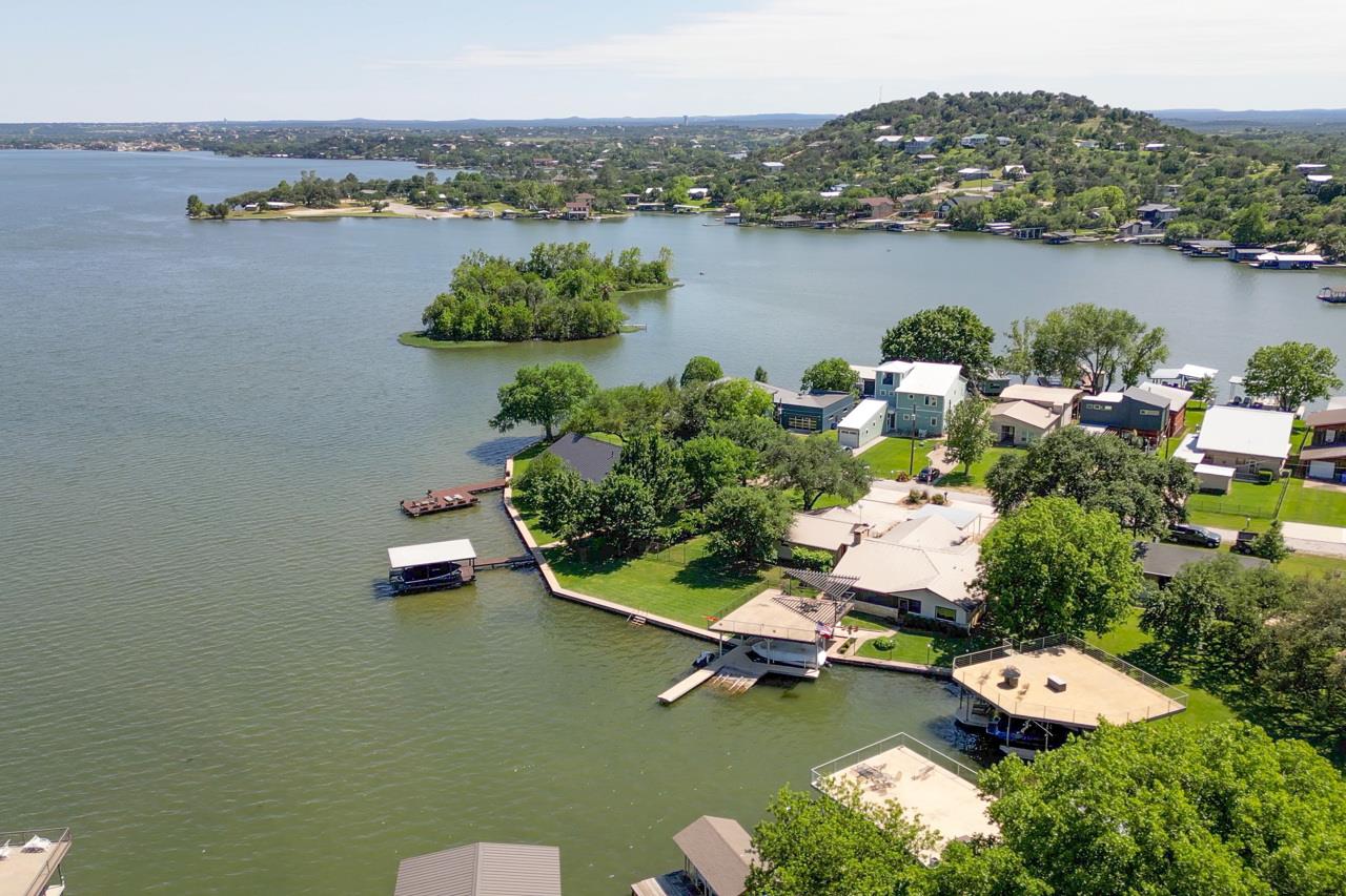 213 Lakeview, Sunrise Beach, TX 78643