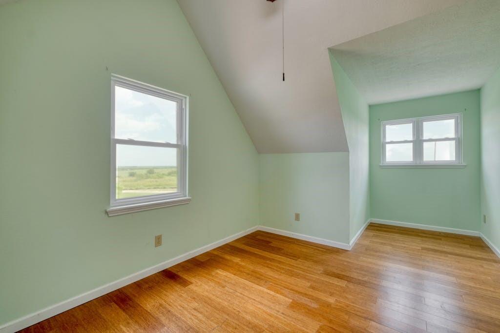 1540 County Road 114, Rogers, TX 76569