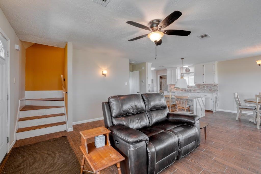 1540 County Road 114, Rogers, TX 76569