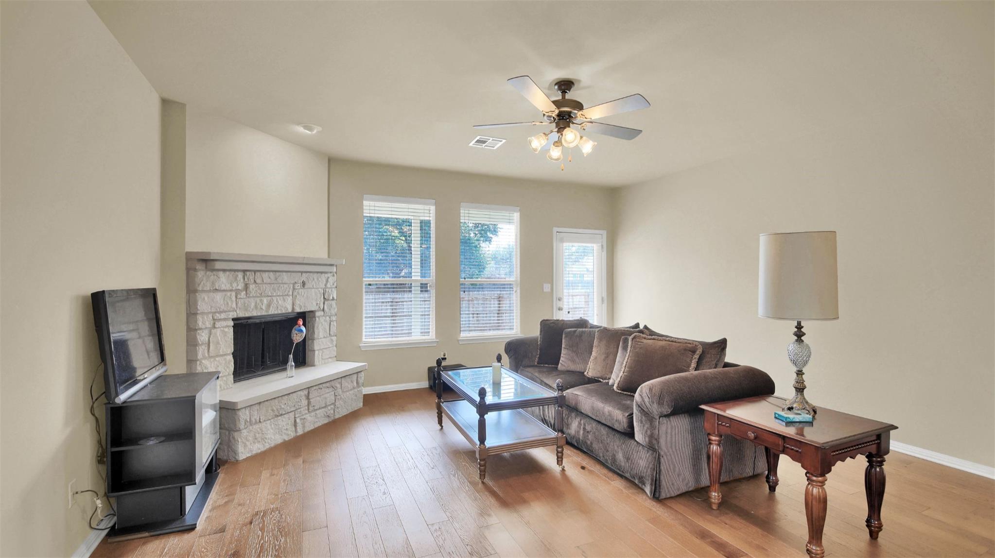 2979 Freemont St, Round Rock, TX 78681