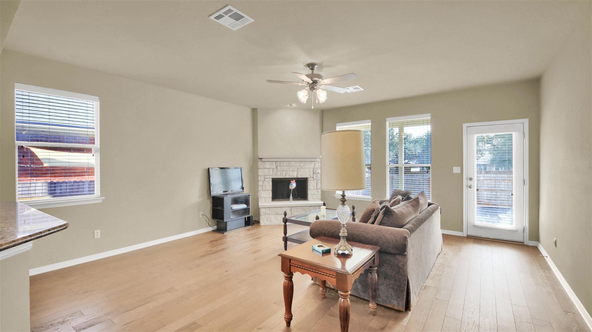 2979 Freemont St, Round Rock, TX 78681