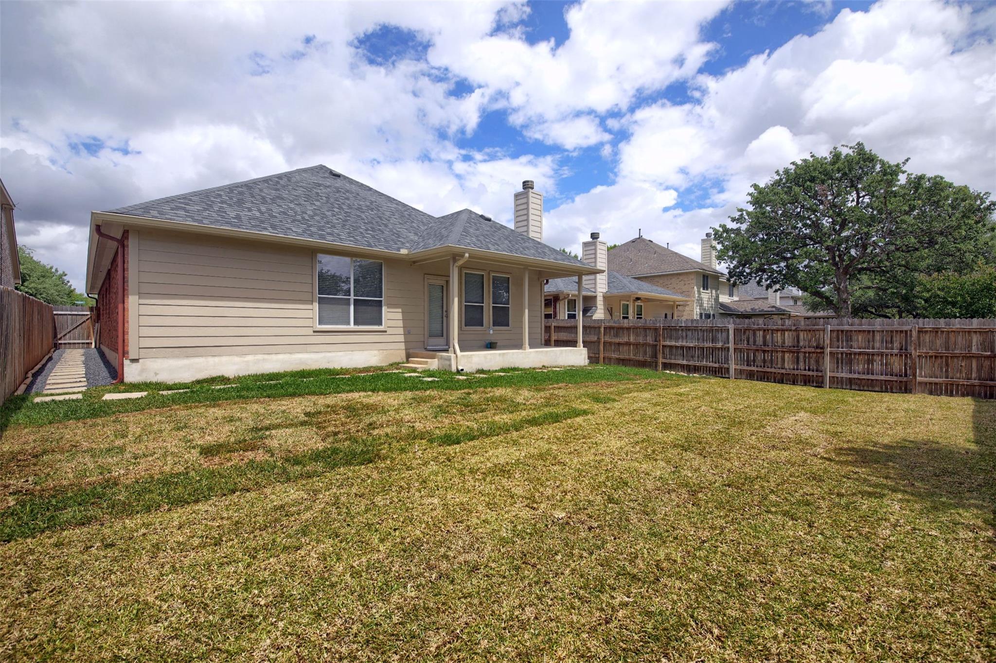 2979 Freemont St, Round Rock, TX 78681