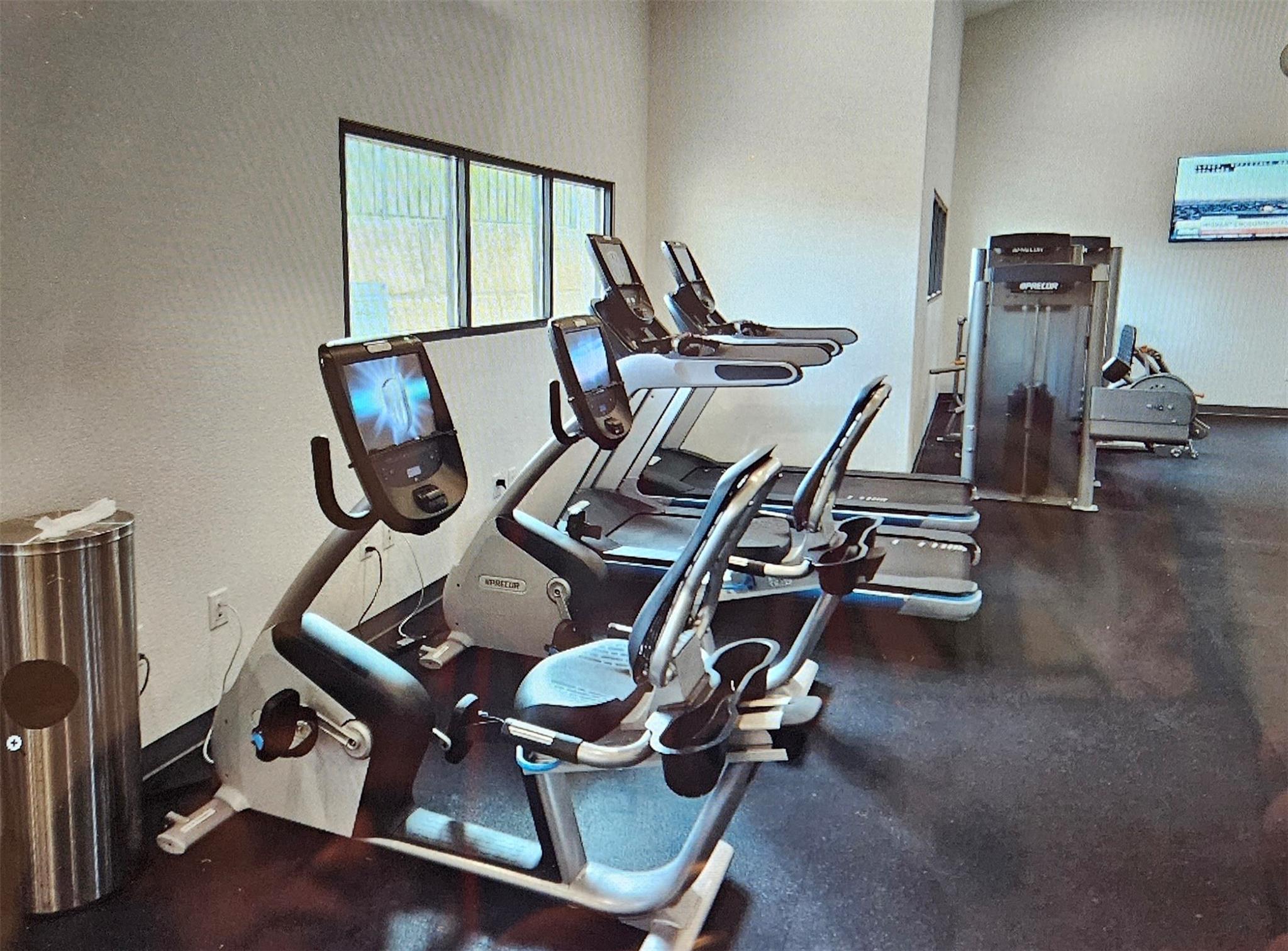 102 Kildrummy Ln, Austin, TX 78738