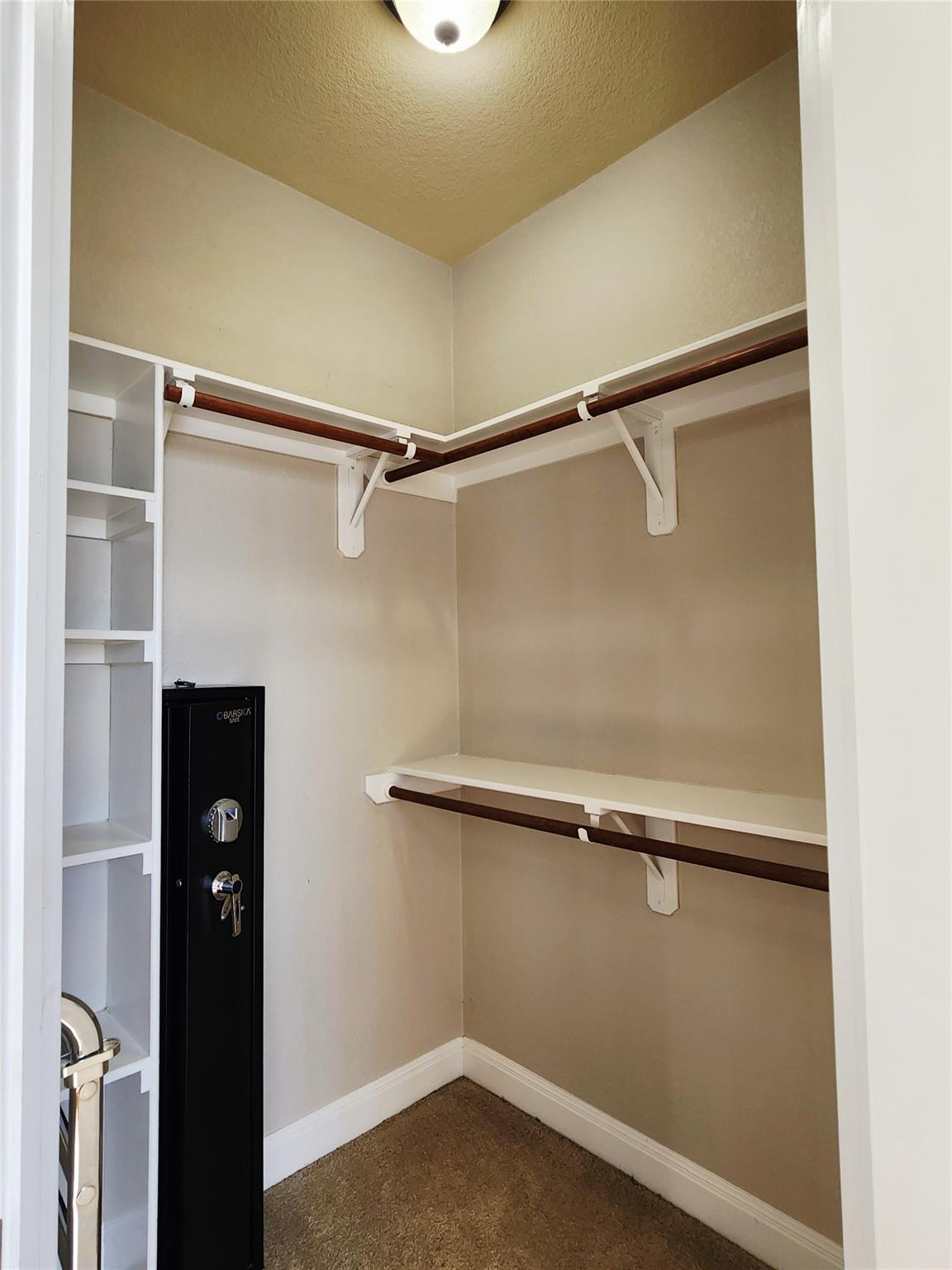 152 Silver Hawk Ct, Dripping Springs, TX 78620