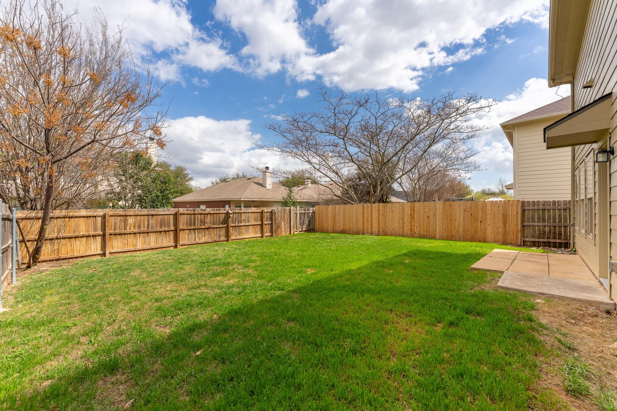 368 Housefinch Loop, Leander, TX 78641