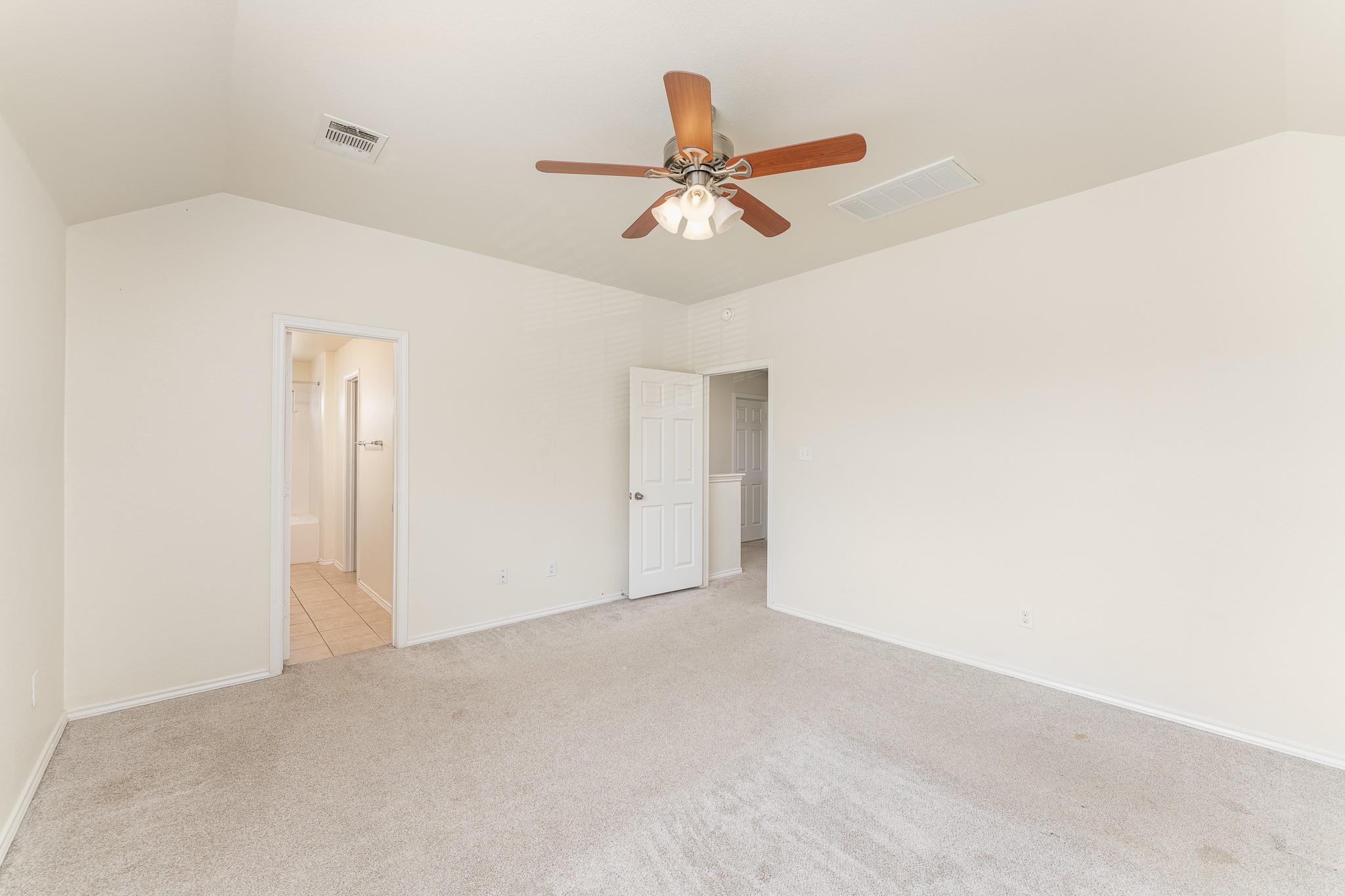 368 Housefinch Loop, Leander, TX 78641