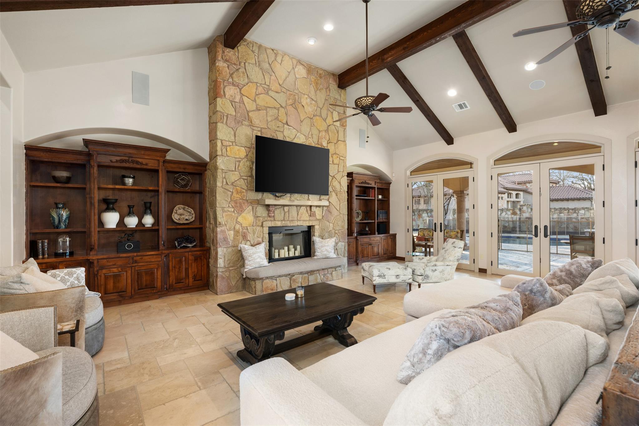 101 Hopewell Cir, Georgetown, TX 78628