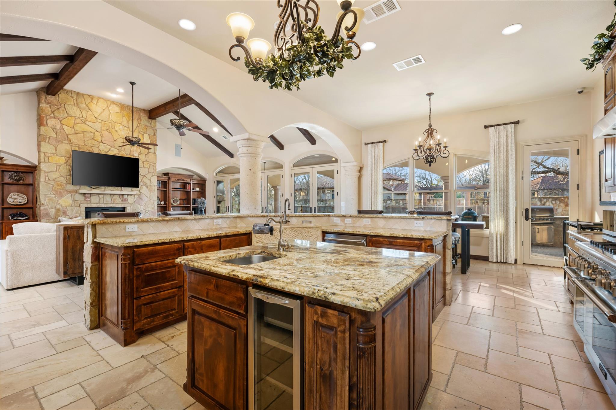 101 Hopewell Cir, Georgetown, TX 78628