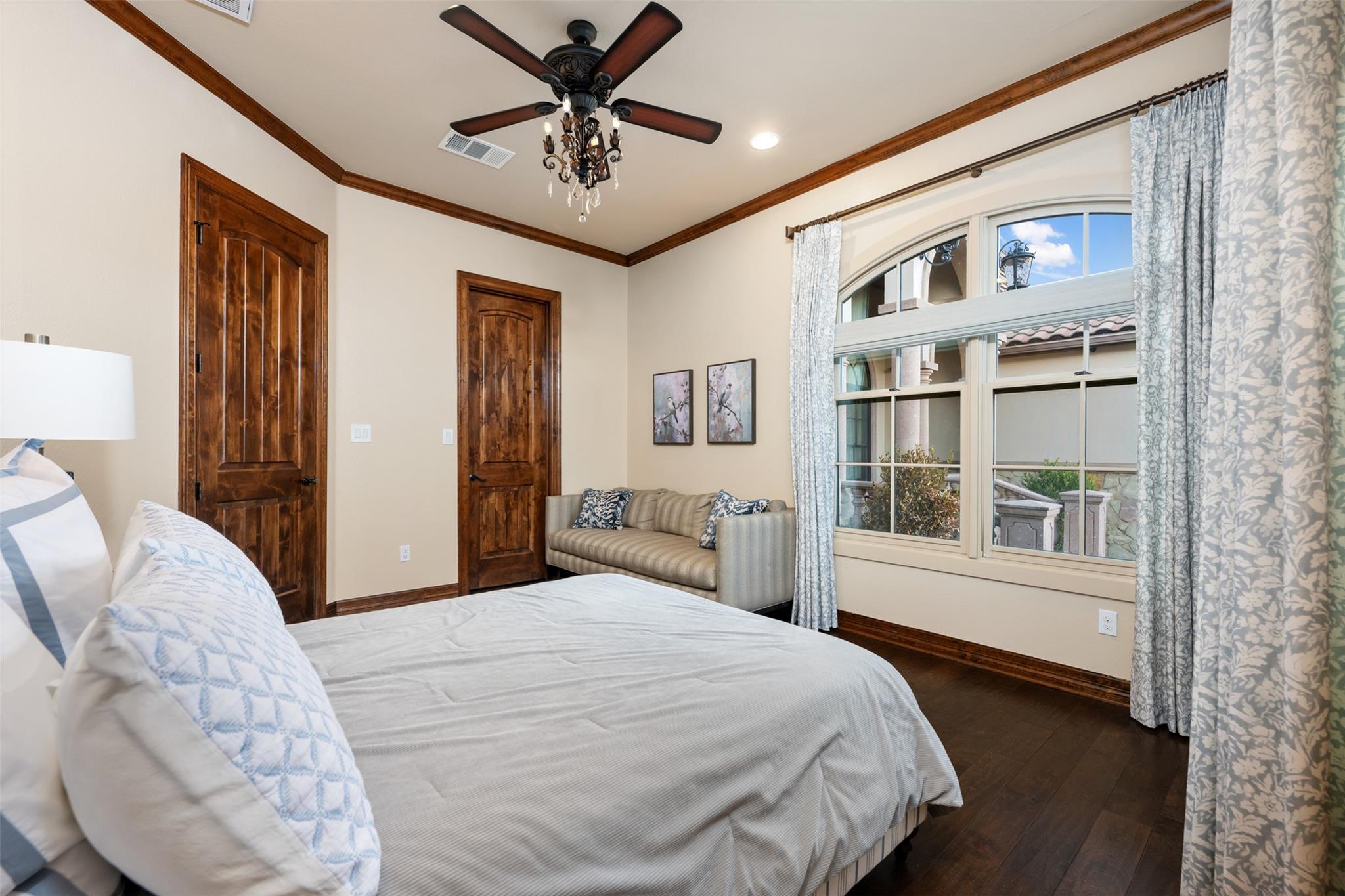 101 Hopewell Cir, Georgetown, TX 78628