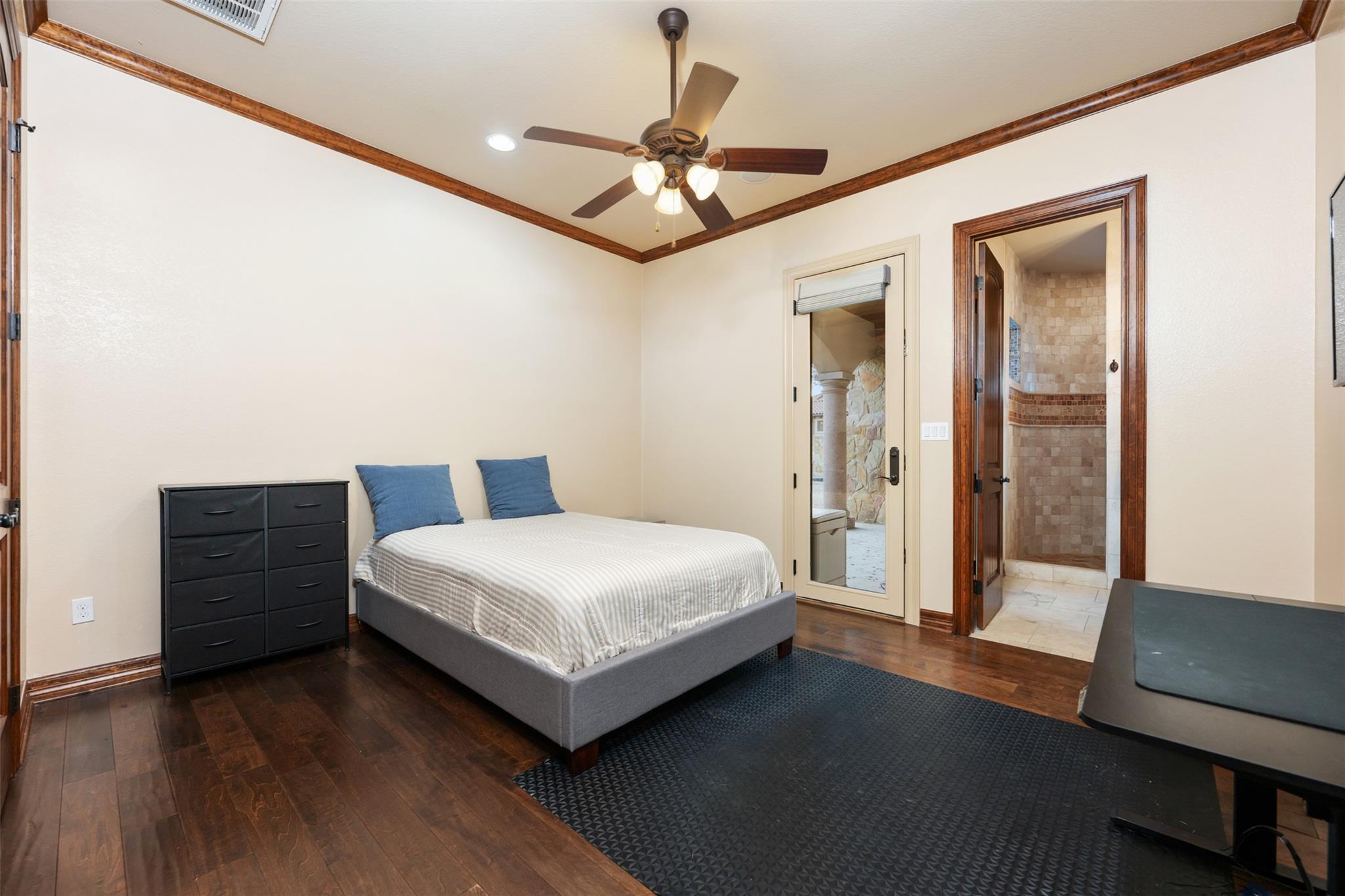 101 Hopewell Cir, Georgetown, TX 78628