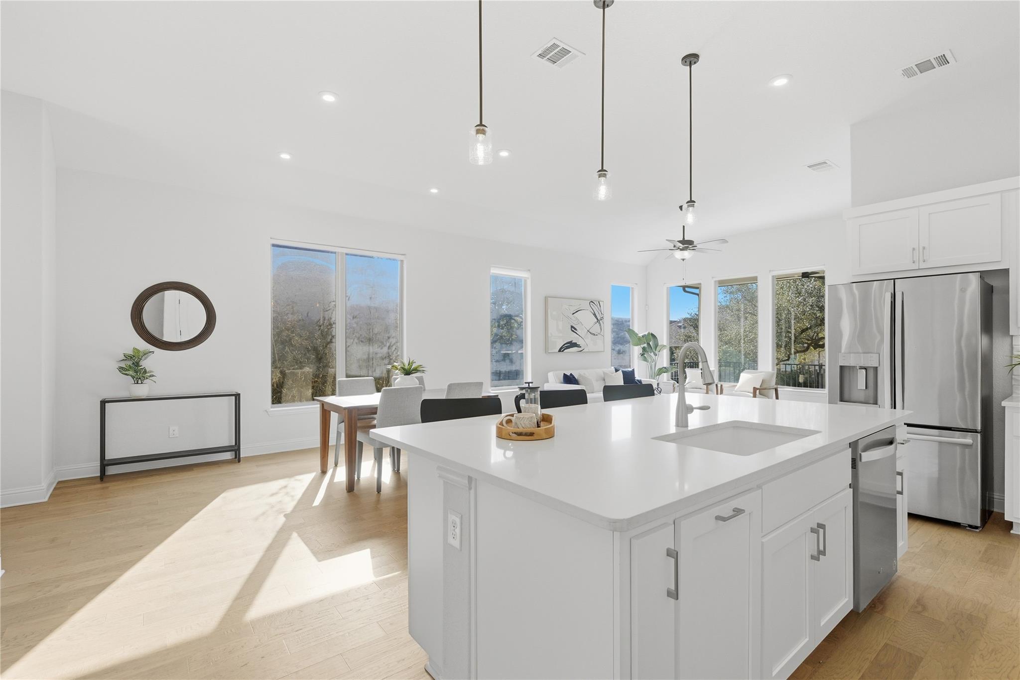 225 Diamondback Dr, Georgetown, TX 78628