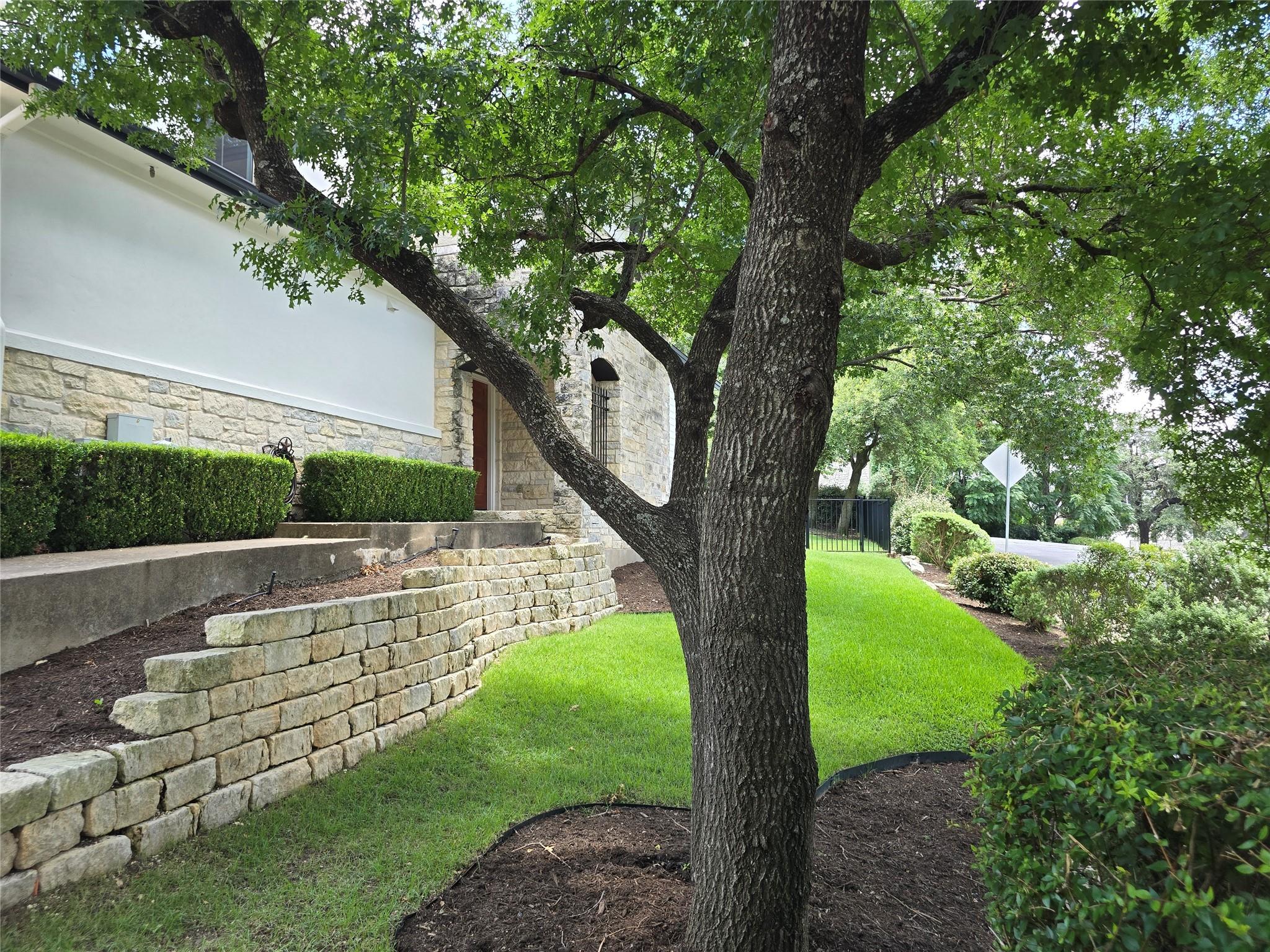 10703 Misting Falls Trl # D, Austin, TX 78759