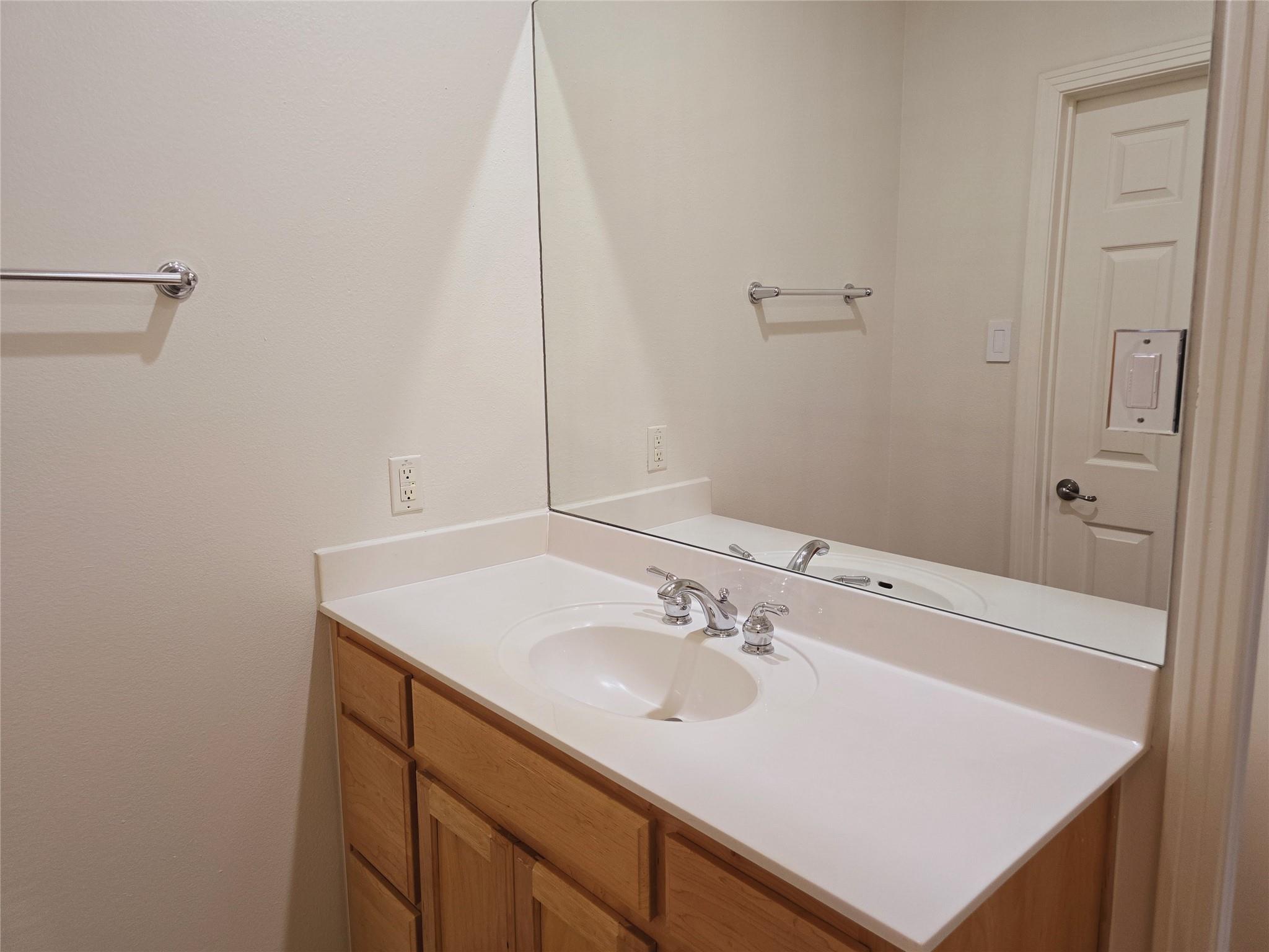 10703 Misting Falls Trl # D, Austin, TX 78759