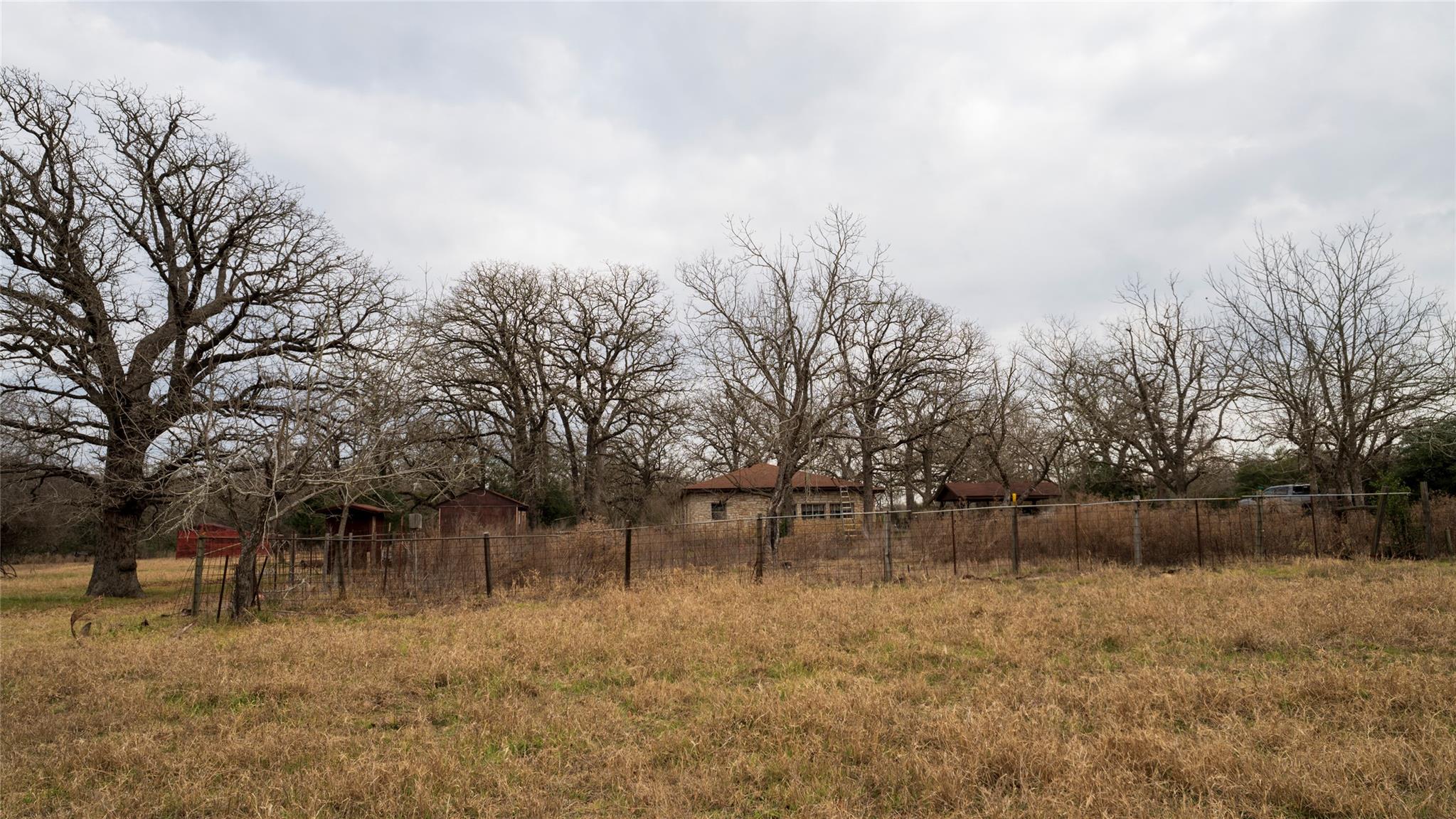 1682 W Us Highway 79, Rockdale, TX 76567