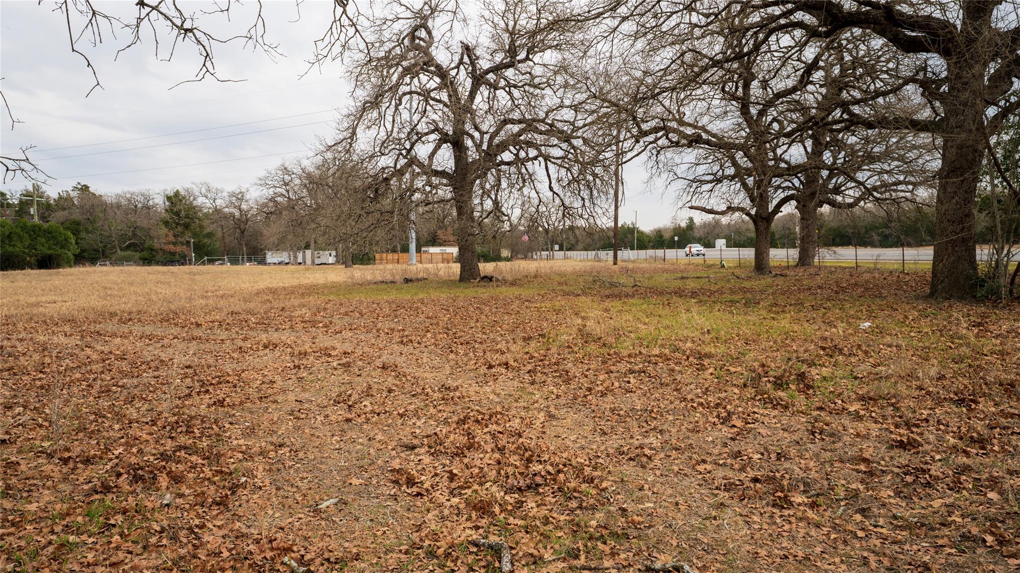 1682 W Us Highway 79, Rockdale, TX 76567