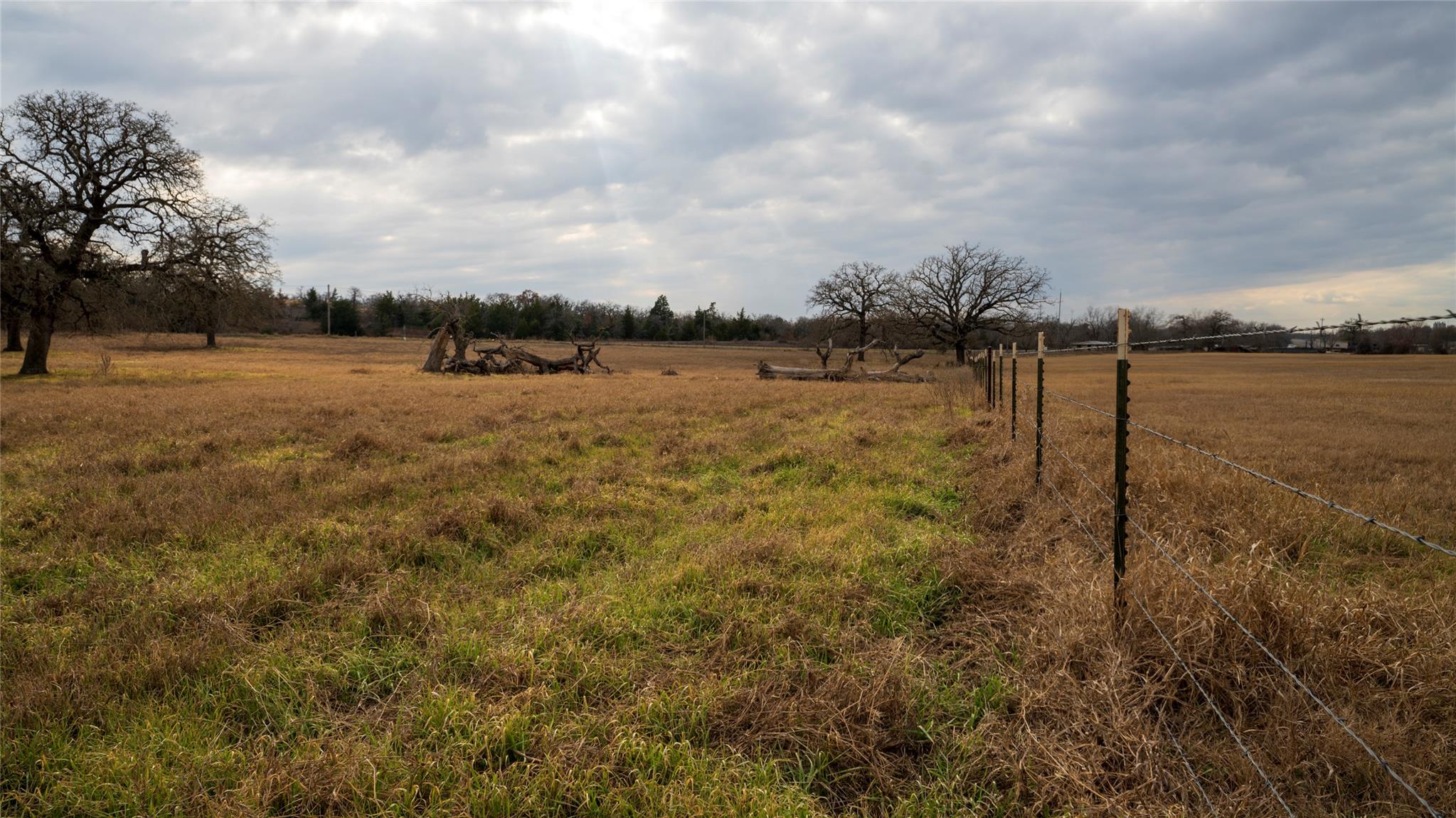 1682 W Us Highway 79, Rockdale, TX 76567