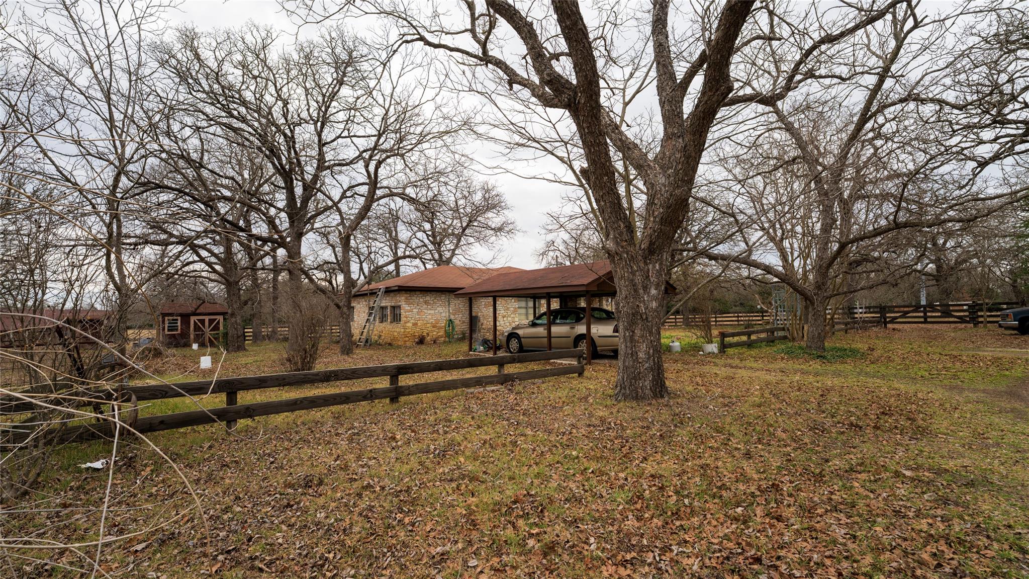 1682 W Us Highway 79, Rockdale, TX 76567