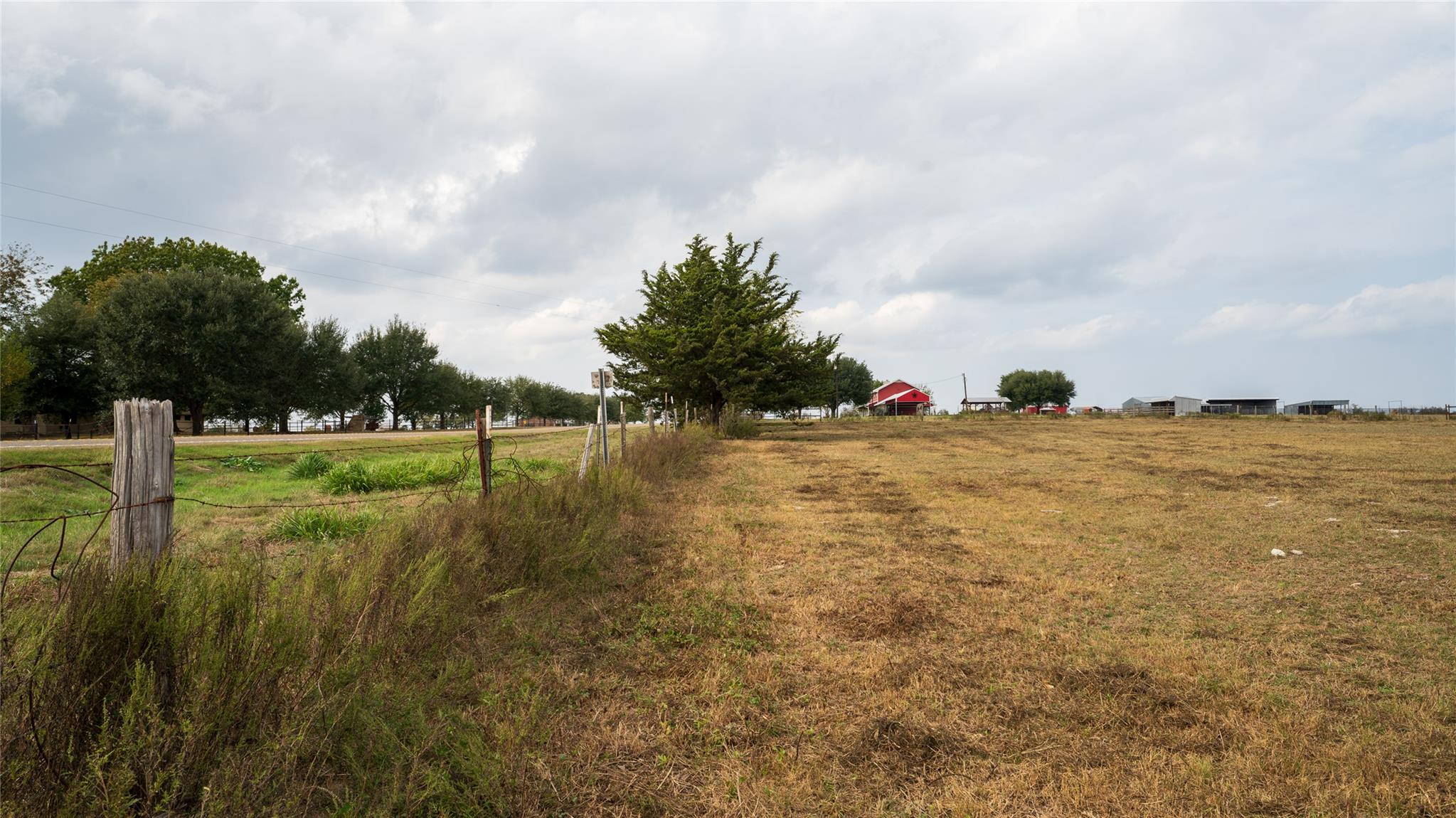 4646 Fm 2679 Rd, Burton, TX 77835