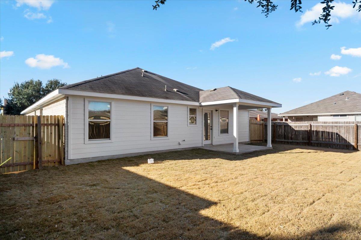 205 Peaceful Haven Way, Hutto, TX 78634