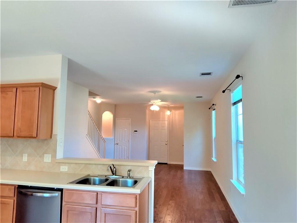 1481 E Old Settlers Blvd # 1002, Round Rock, TX 78664