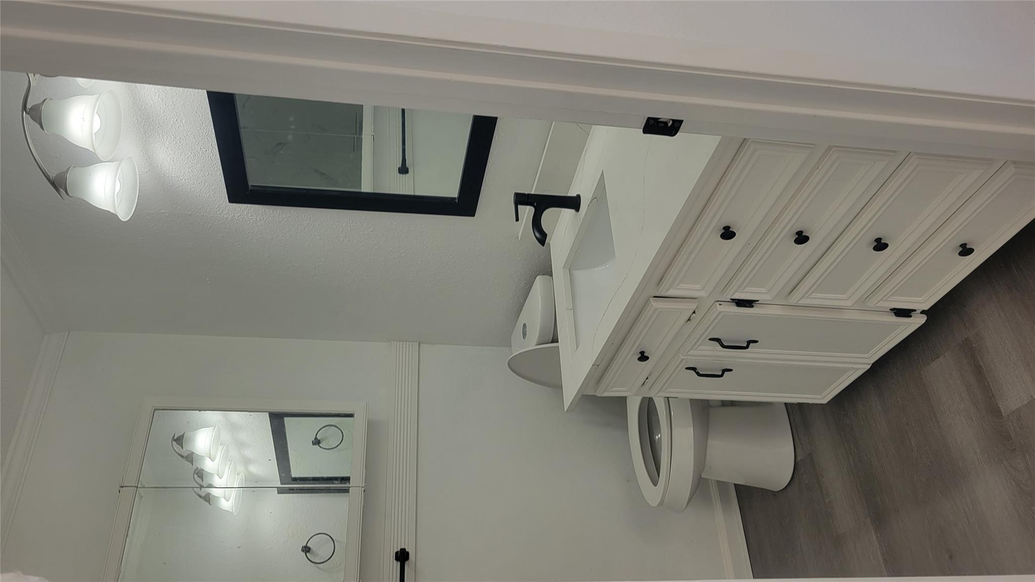 1903 Londonderry Dr, Leander, TX 78641