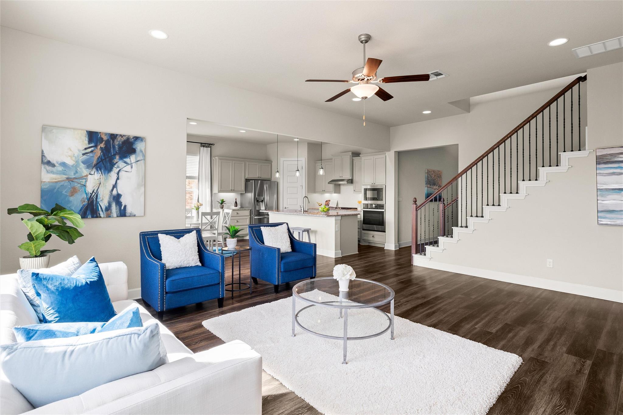 132 Village Oak Dr, Austin, TX 78737