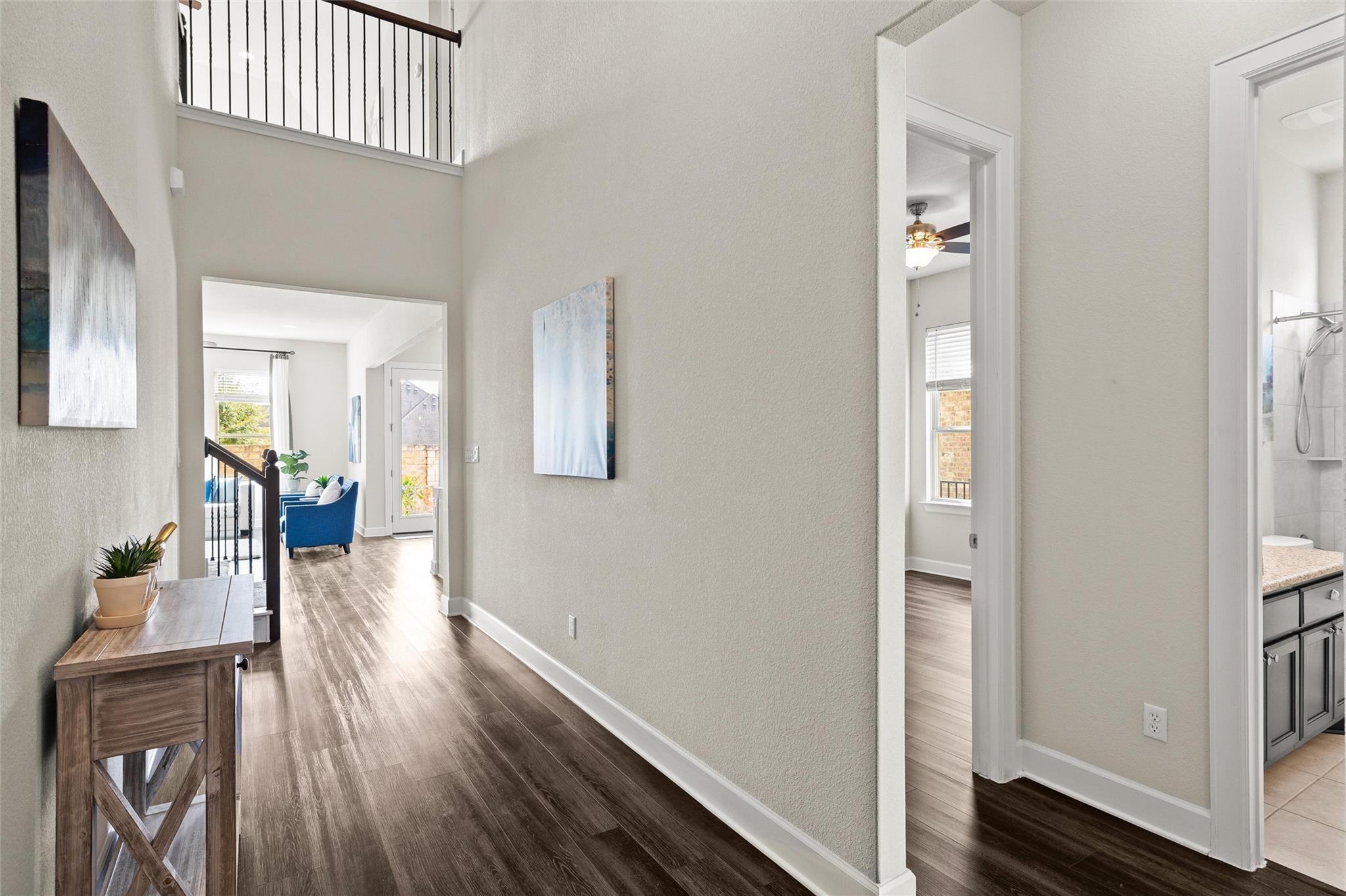 132 Village Oak Dr, Austin, TX 78737