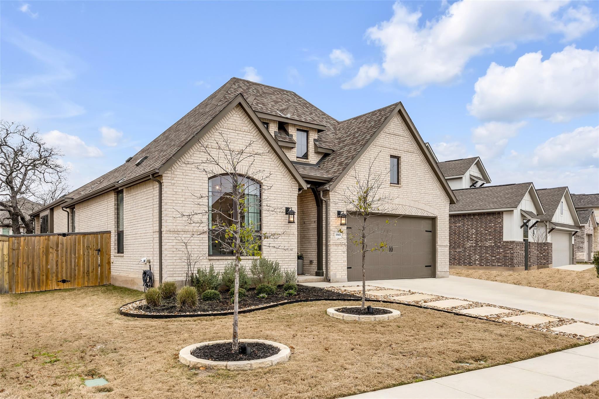 1901 Sir Nathaniel Ln, Leander, TX 78641