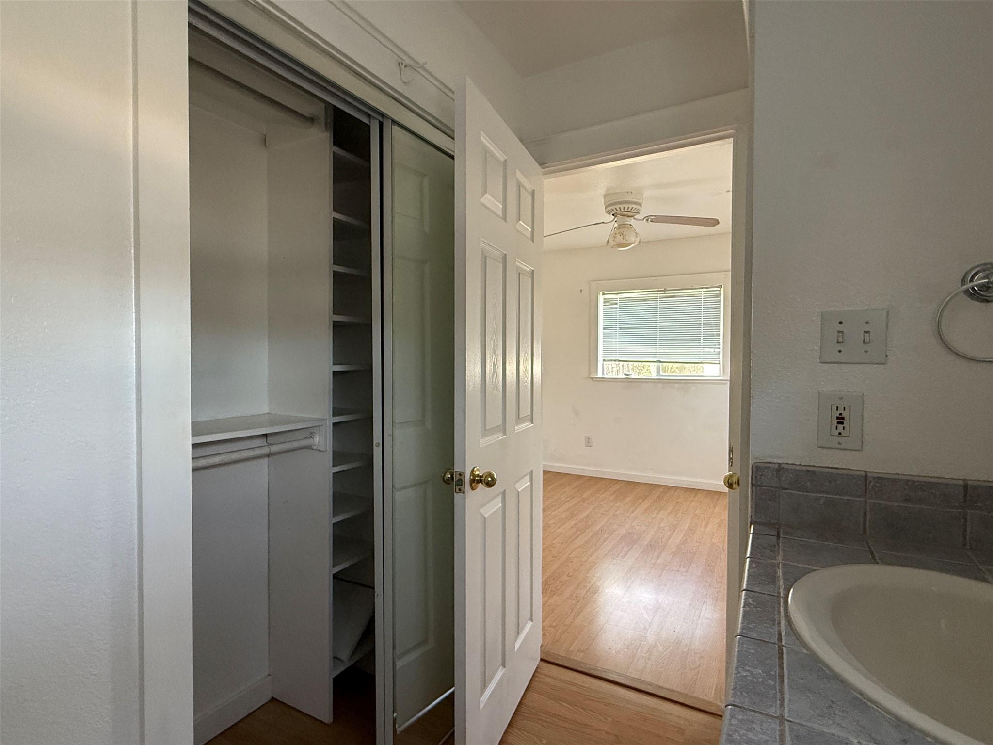 507 E 18th St, Georgetown, TX 78626