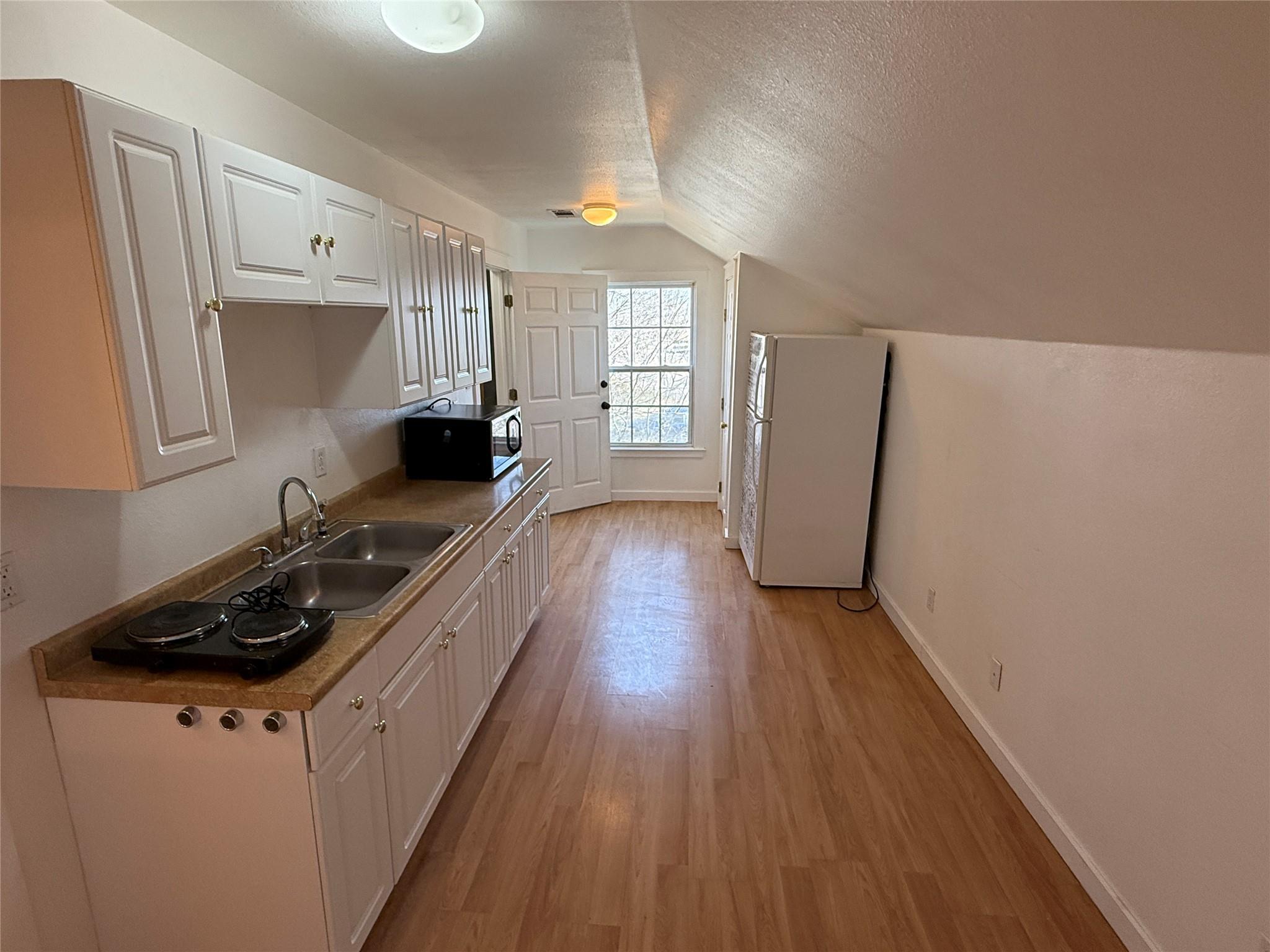 507 E 18th St, Georgetown, TX 78626