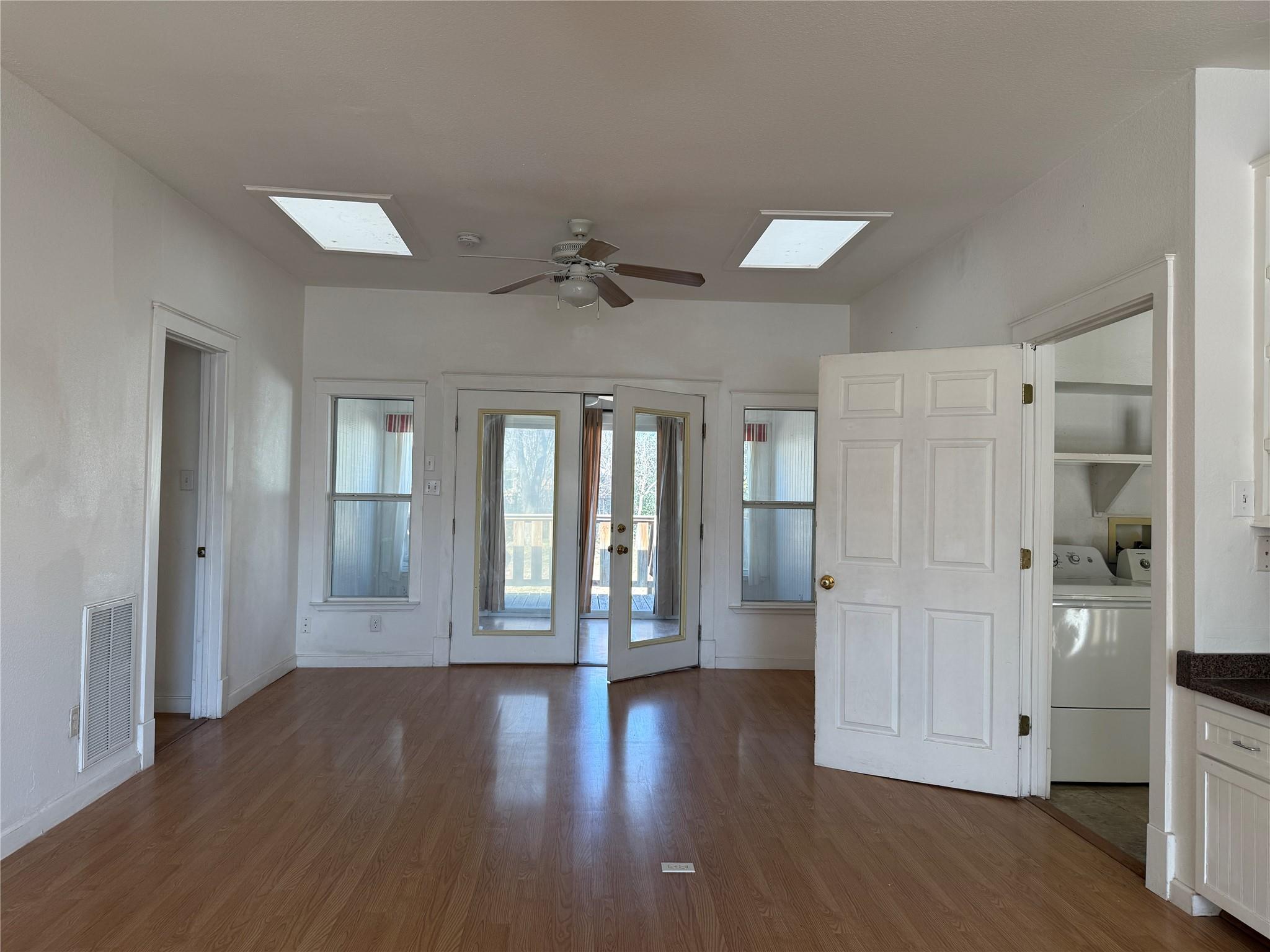 507 E 18th St, Georgetown, TX 78626