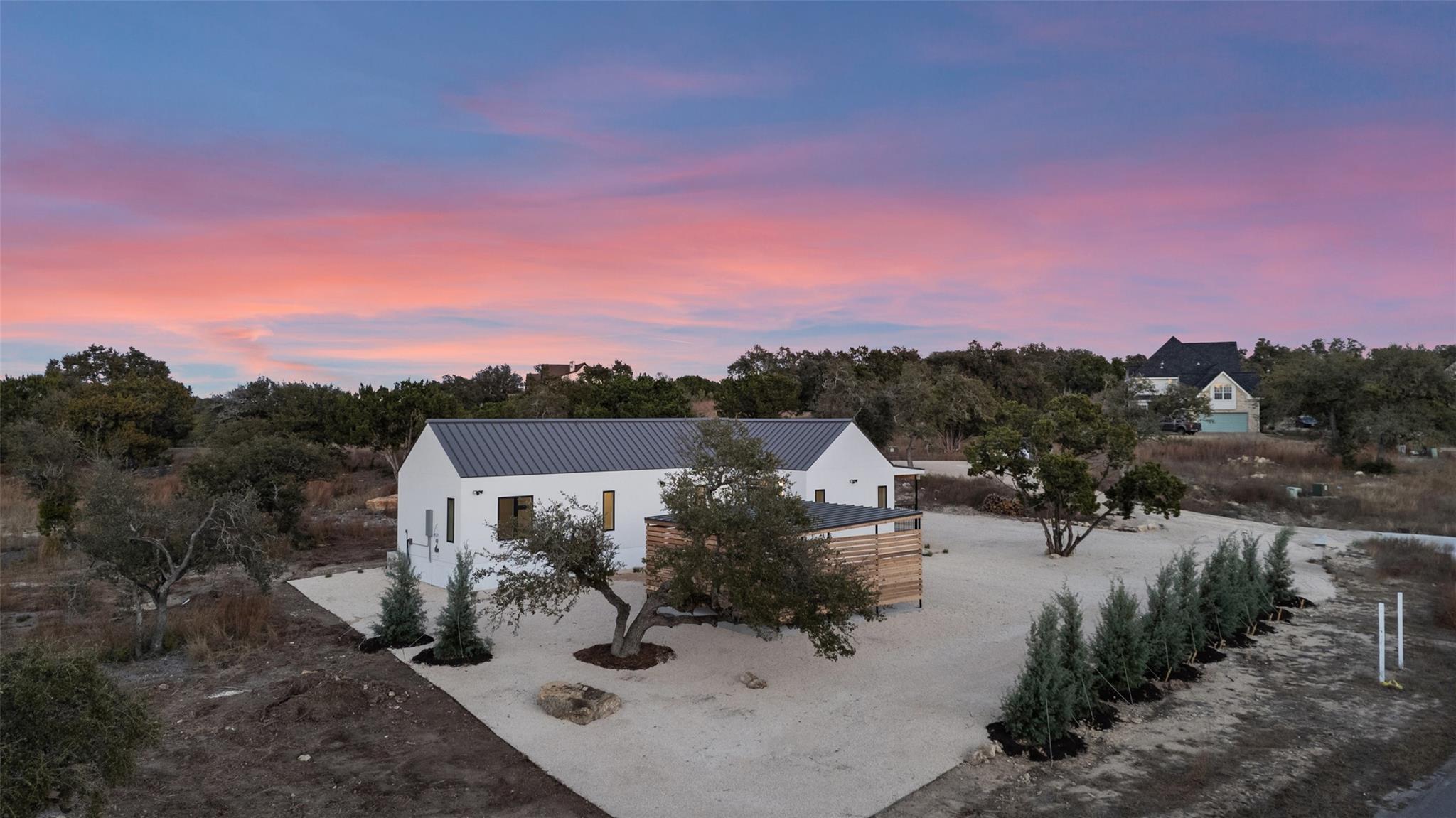 2 Shilo Cir, Wimberley, TX 78676