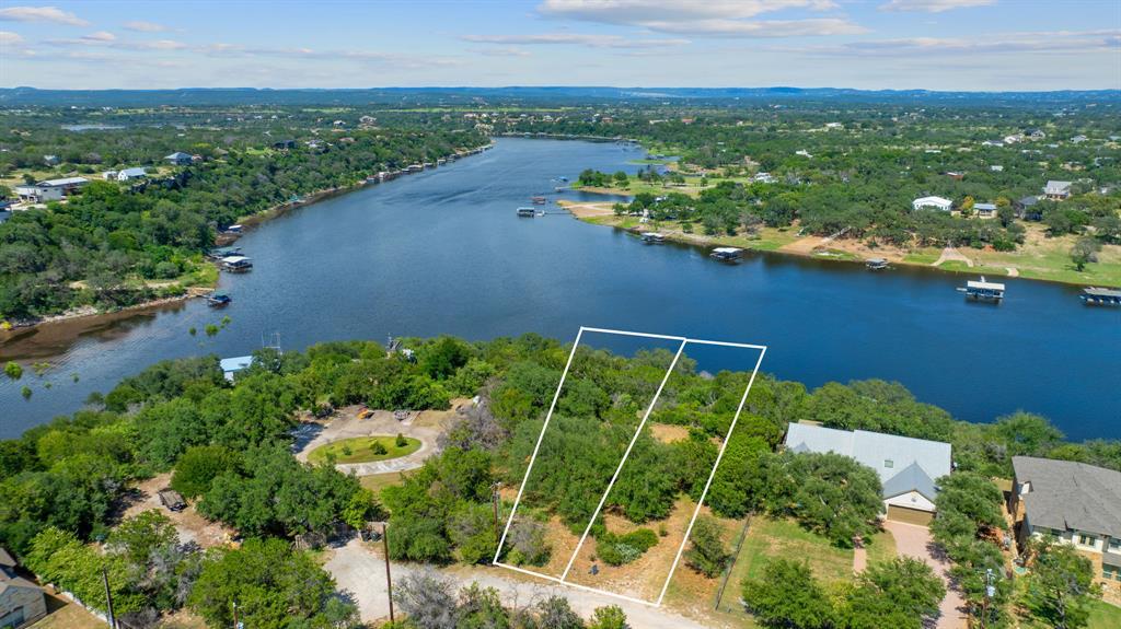 509, 513 Nomad Dr, Spicewood, TX 78669