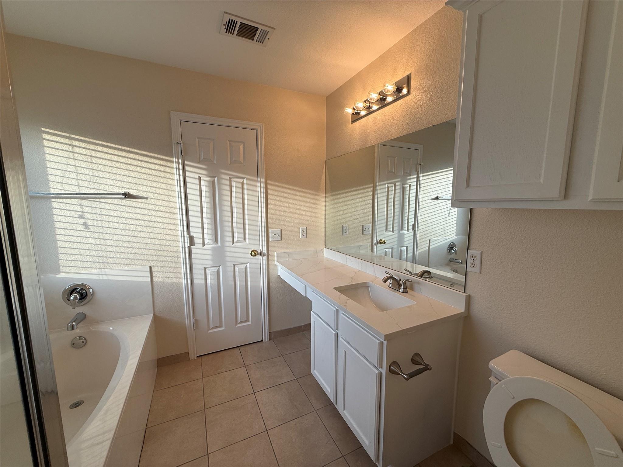 1444 Kenneys Way, Round Rock, TX 78665