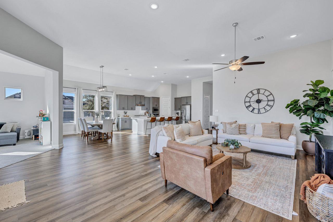 2304 Pack Iron Pass, Leander, TX 78641