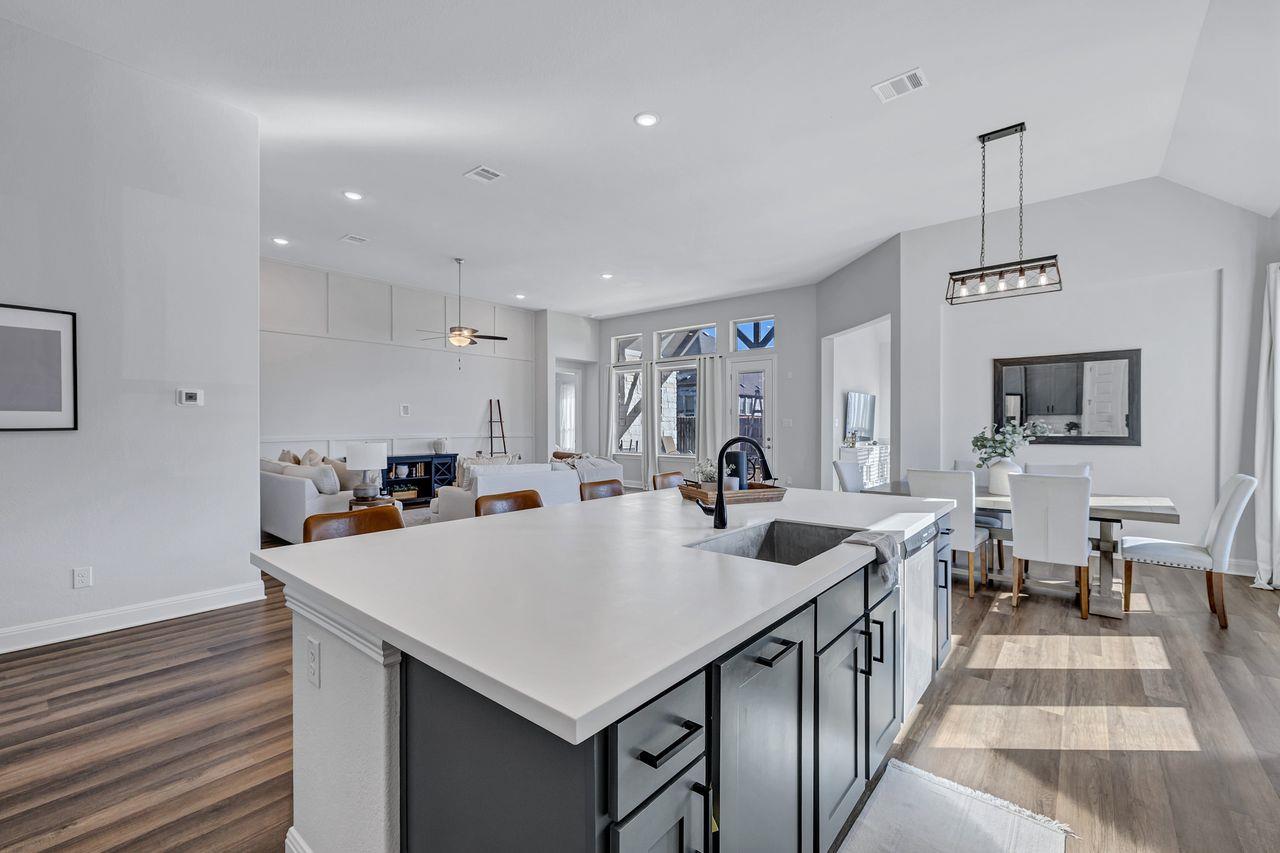 2304 Pack Iron Pass, Leander, TX 78641