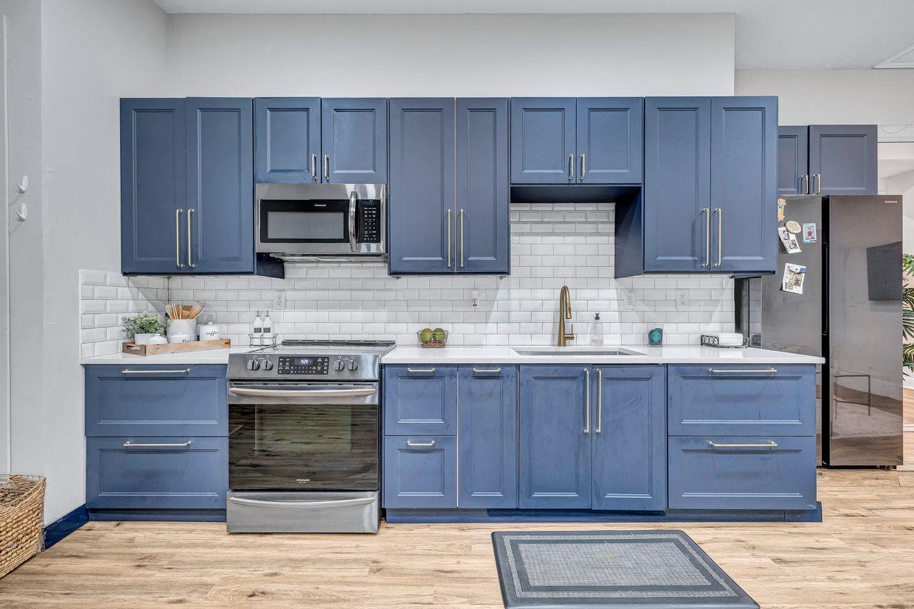 2304 Pack Iron Pass, Leander, TX 78641