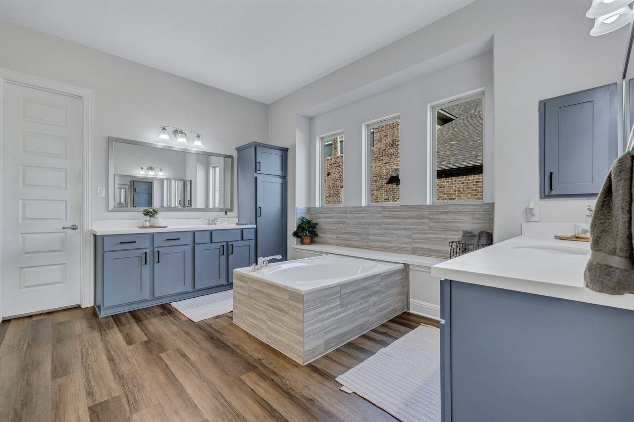 2304 Pack Iron Pass, Leander, TX 78641