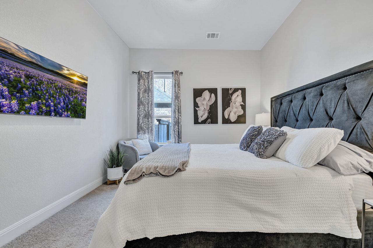 2304 Pack Iron Pass, Leander, TX 78641