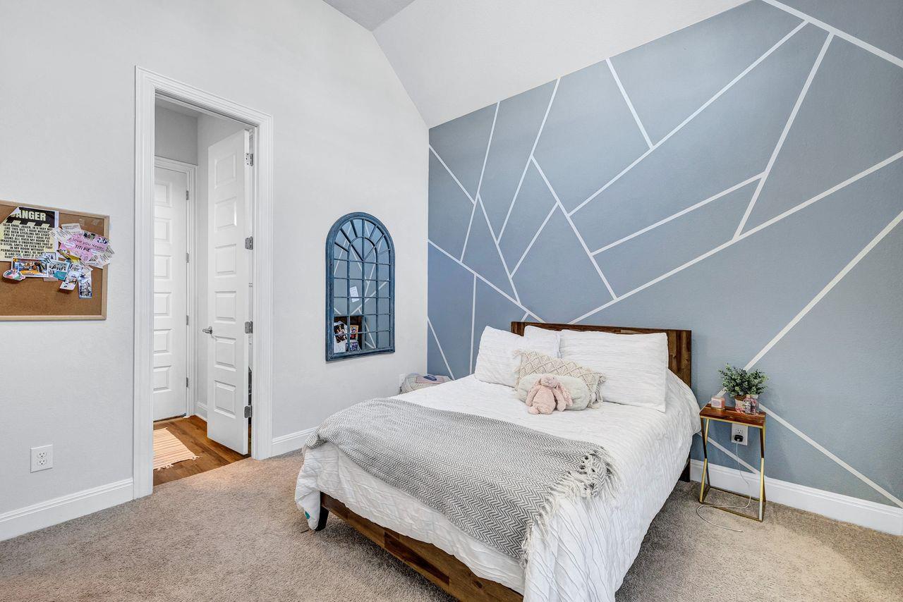 2304 Pack Iron Pass, Leander, TX 78641